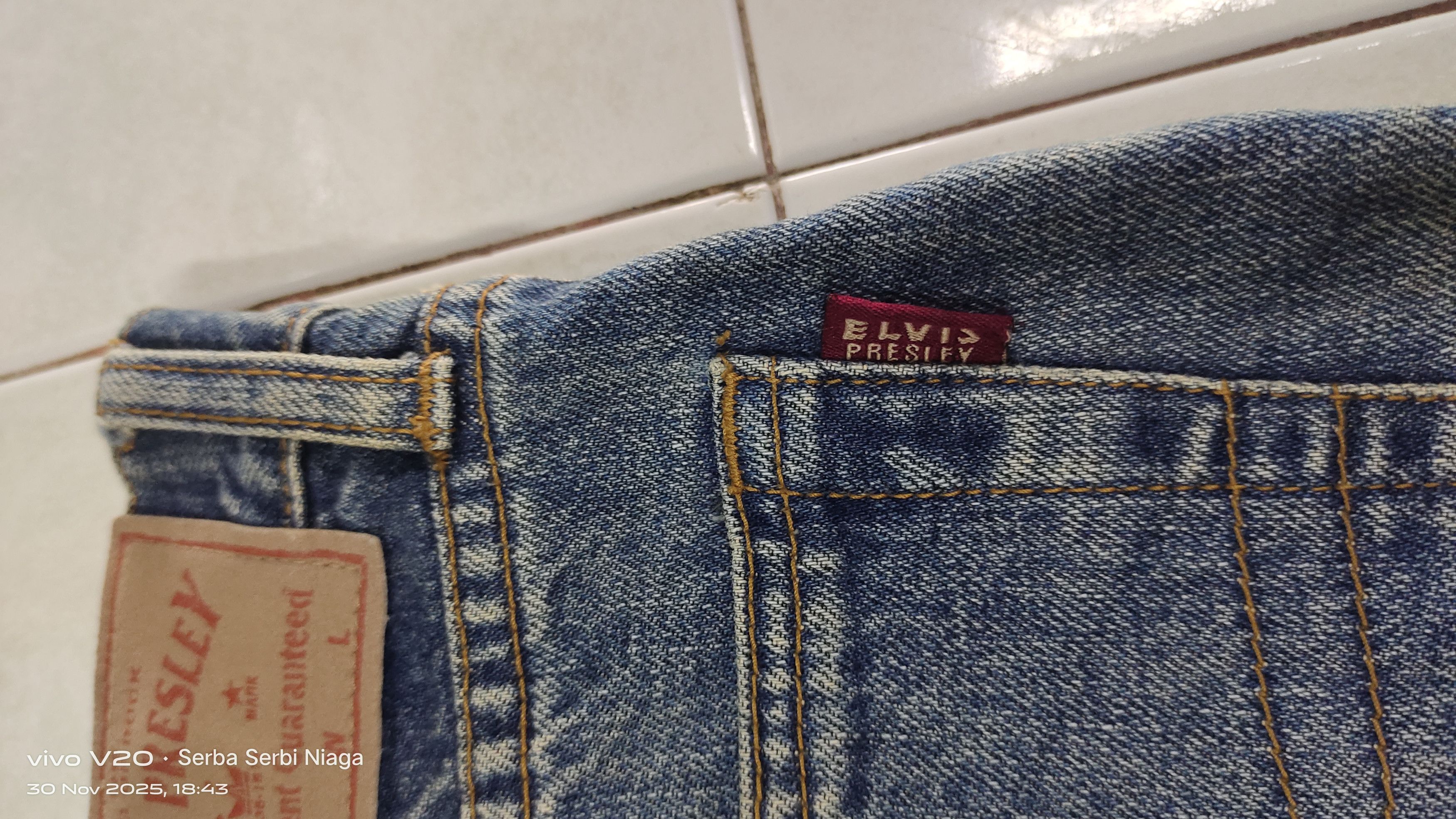 Other Vintage Iconic American Singer Elvis Presley Fade Wash Jeans Size US 32 / EU 48 - 10 Thumbnail