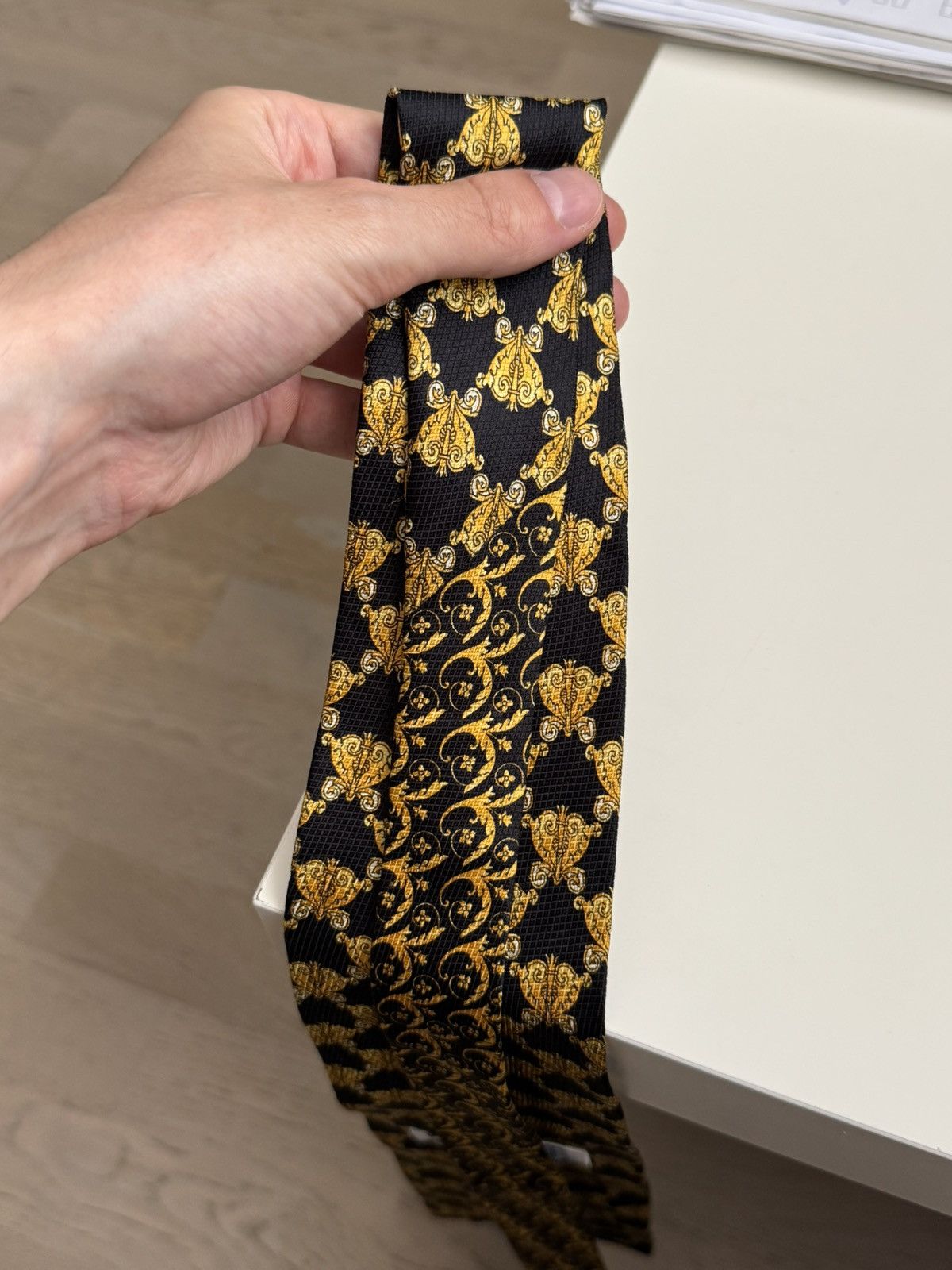 Versace Vintage Versace silk tie Size ONE SIZE - 3 Thumbnail