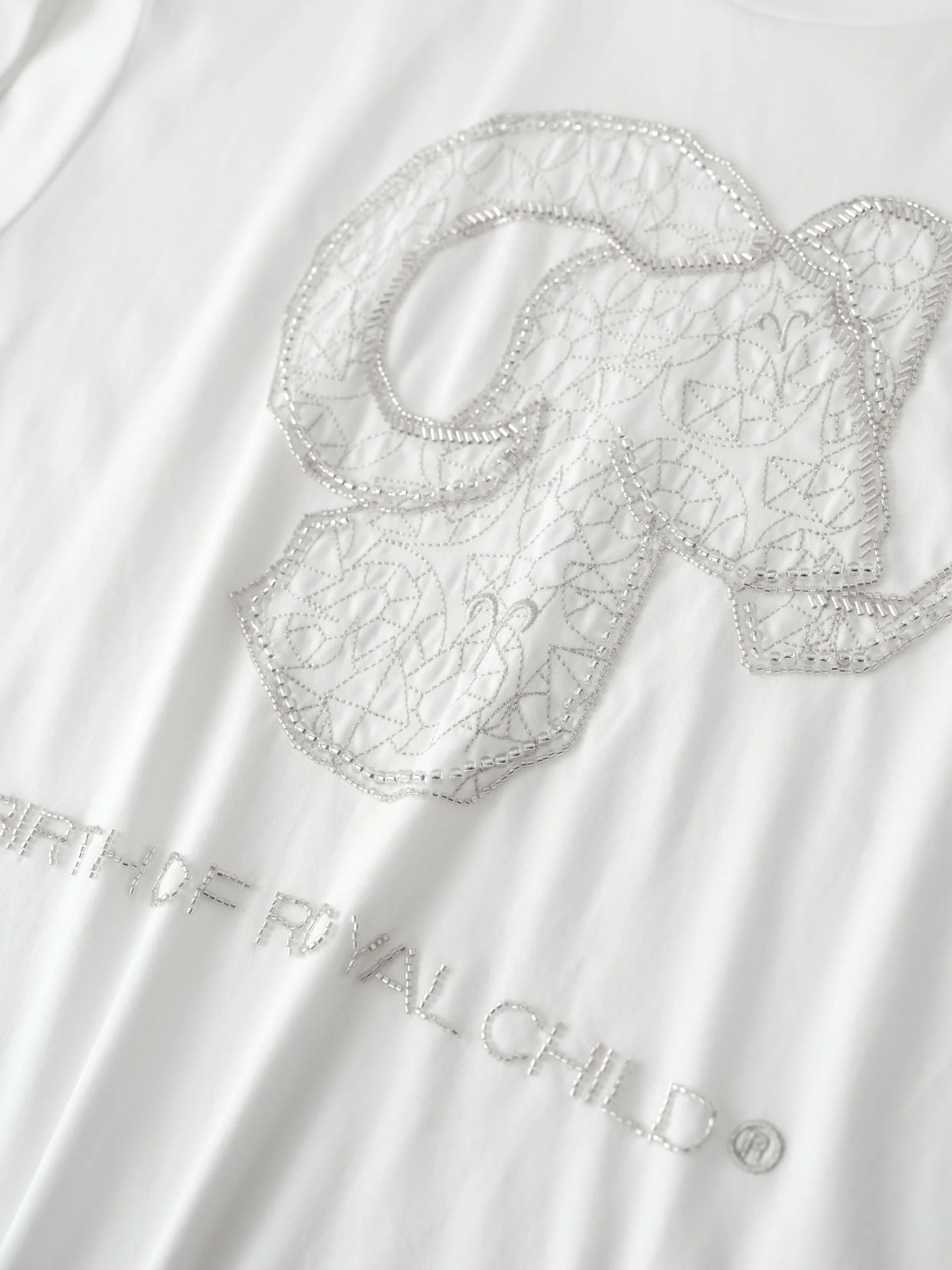 Birth of Royal Child Birth of Royal Child 'Zodiac Aires' White Tee Size US M / EU 48-50 / 2 - 3 Thumbnail