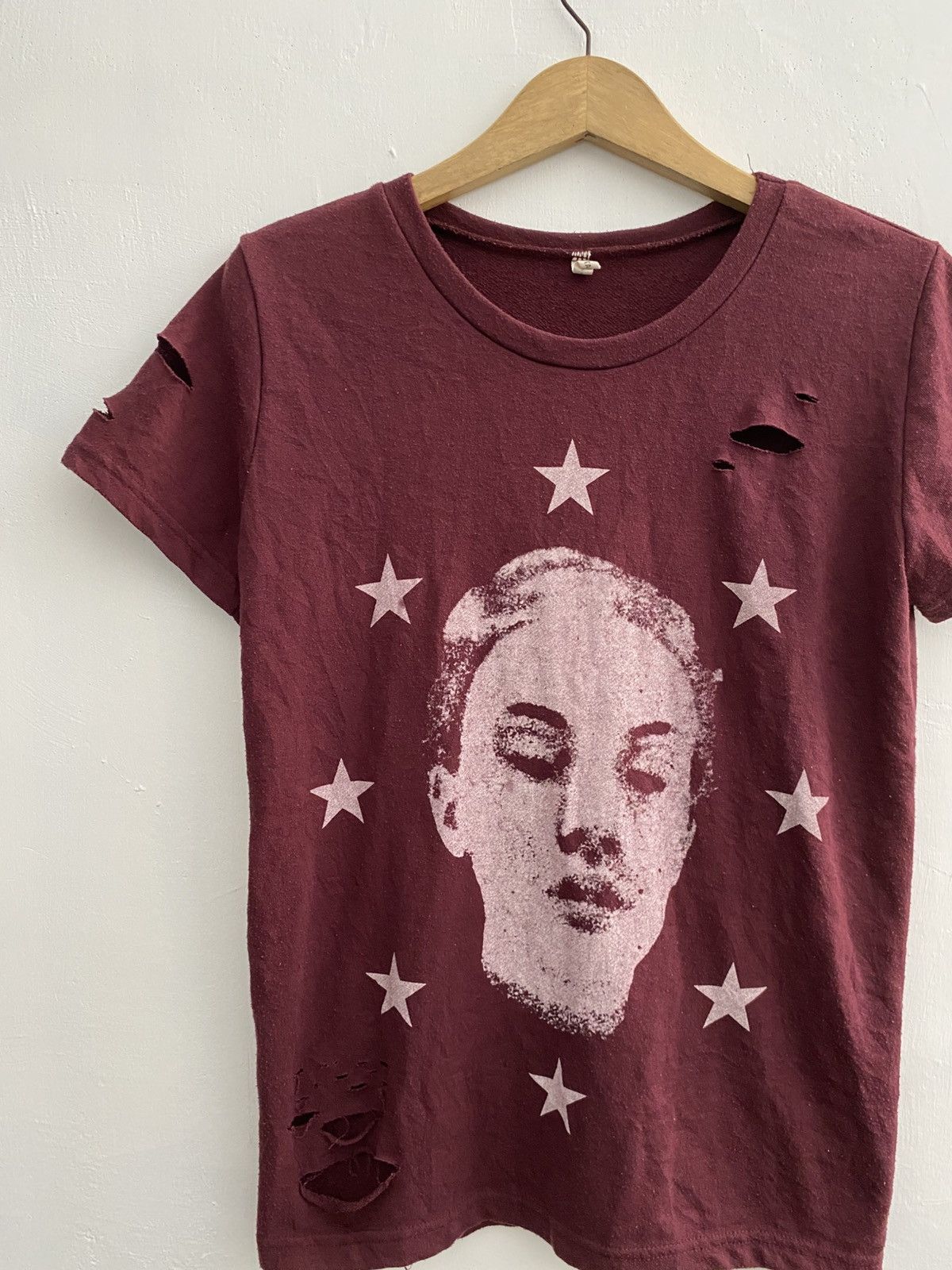 Japanese Brand Japanese super star face distressed tshirt Size US M / EU 48-50 / 2 - 2 Thumbnail