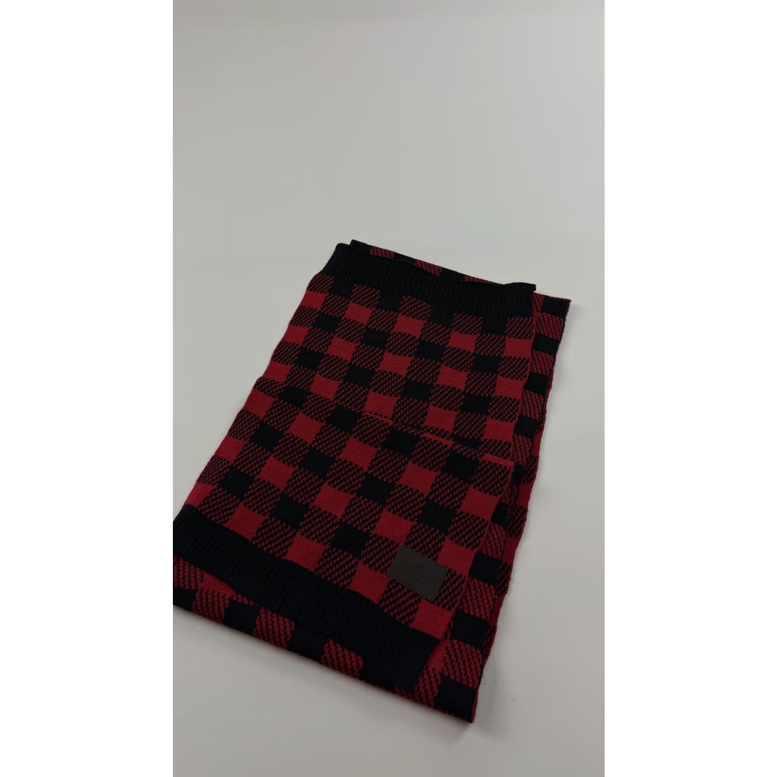 Vintage Woolrich Scarf Men Red Black Buffalo Plaid Winter Knit Wool Blend Outdoor Warm One Size Size ONE SIZE - 2 Thumbnail