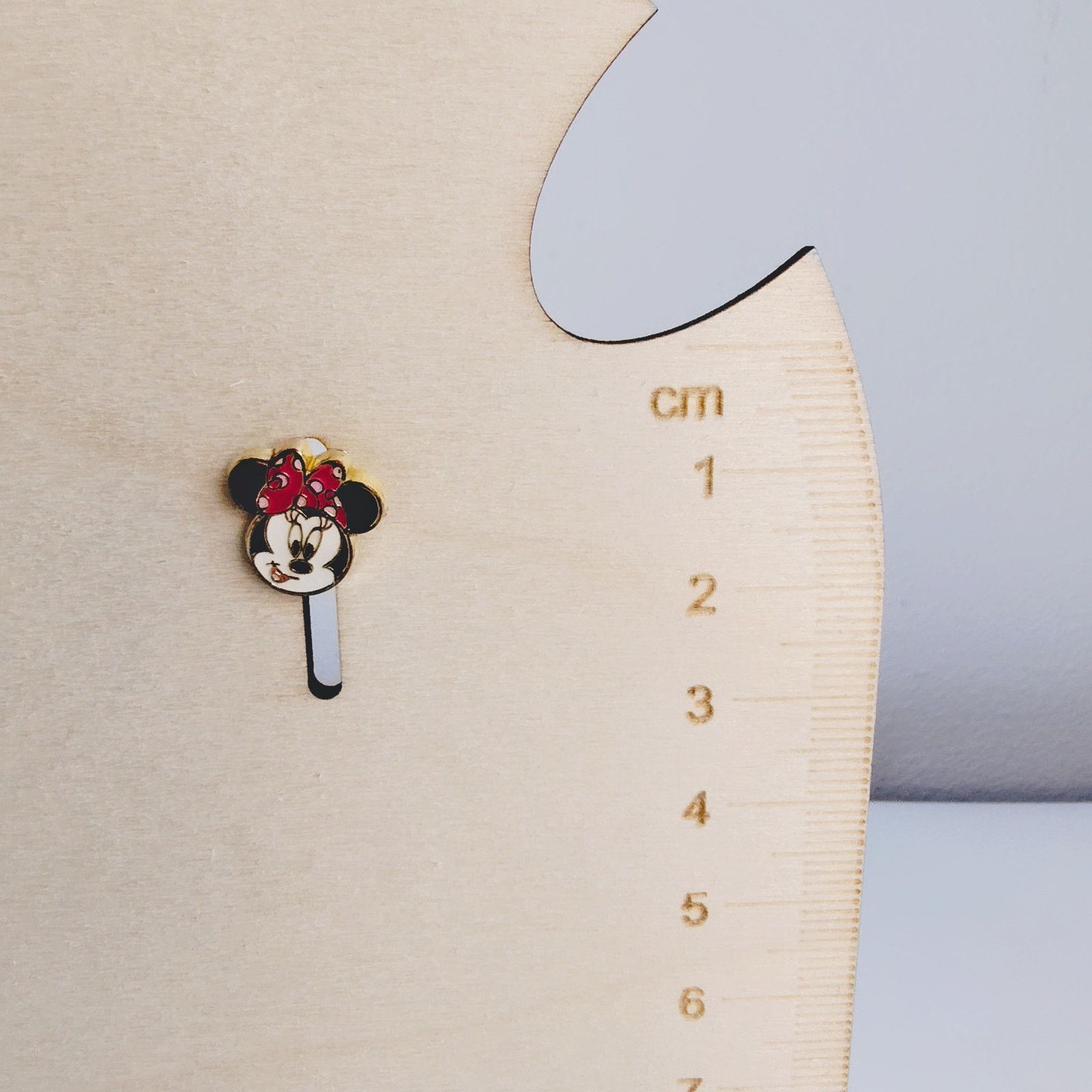 Disney Disney Minnie Mouse Enamel Stud Earrings Pink Bow Gold-Toned Size ONE SIZE - 7 Thumbnail