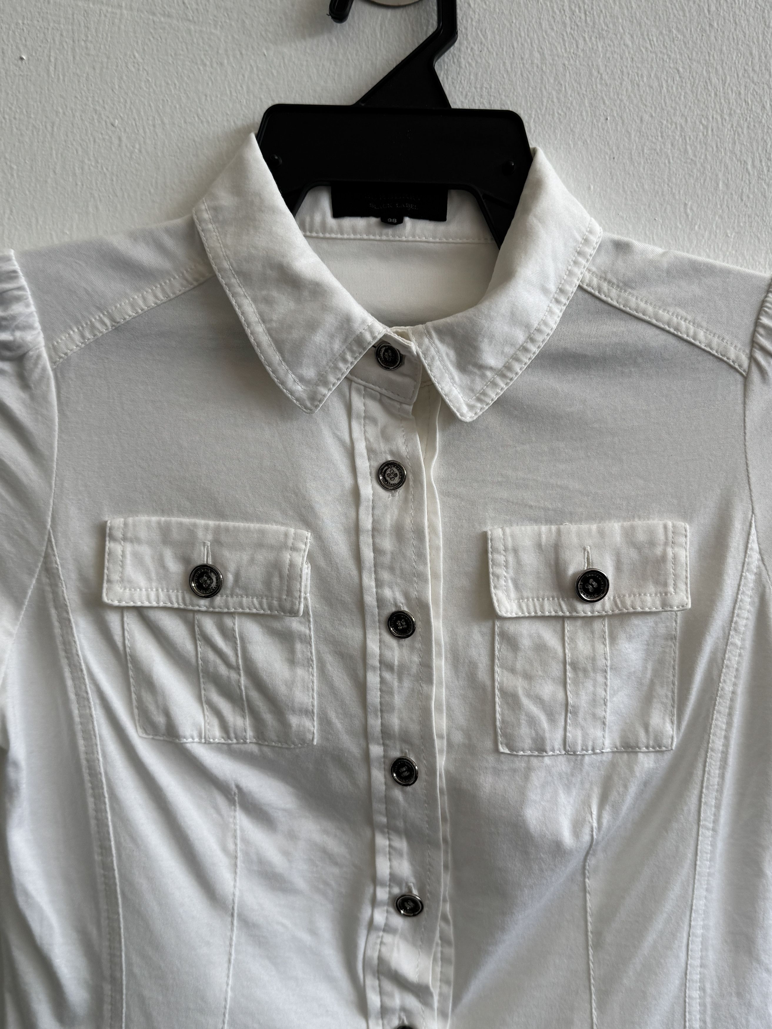 Burberry Burberry T-Shirt Size XS / US 0-2 / IT 36-38 - 2 Thumbnail