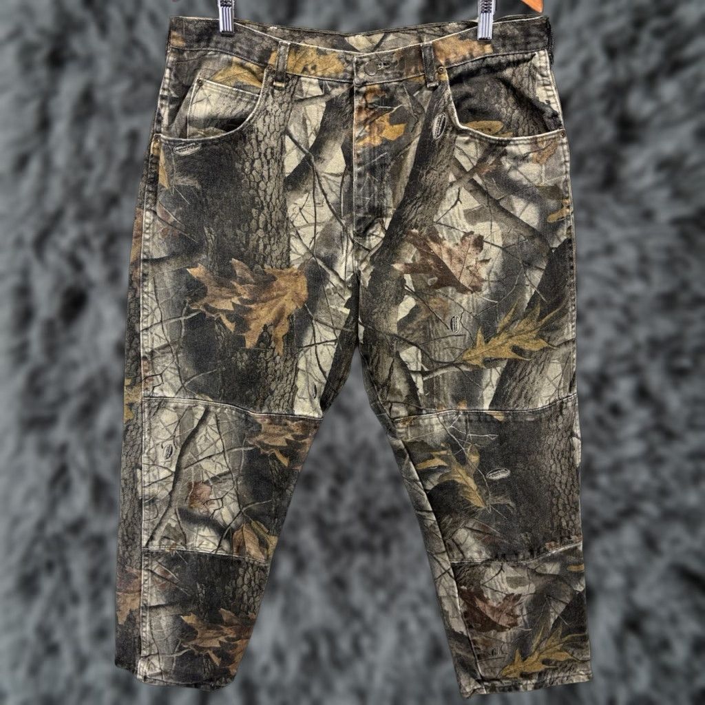 Wrangler VINTAGE Wrangler Realtree Hardwoods Camo Jeans Pants 38x30, Double Knee, 90s, Mens Size US 38 / EU 54 - 1 Thumbnail