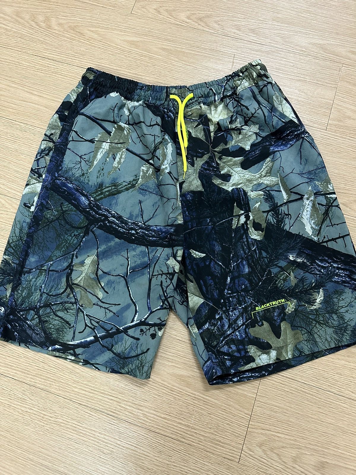 Realtree Very Beautiful Black Truth Real Tree Outdoor Shorts Size US 32 / EU 48 - 5 Thumbnail