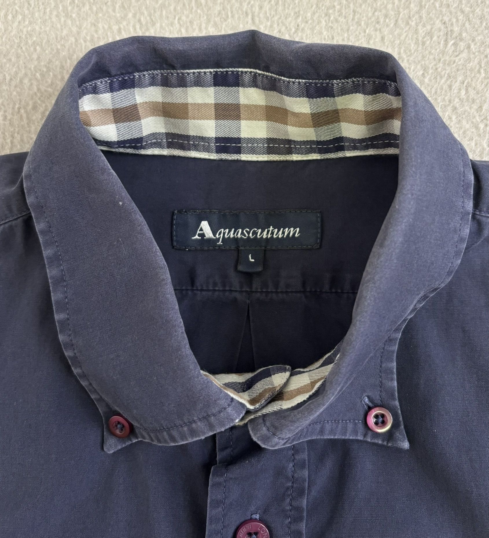 Aquascutum Aquascutum navy short shirt large Size US L / EU 52-54 / 3 - 13 Thumbnail