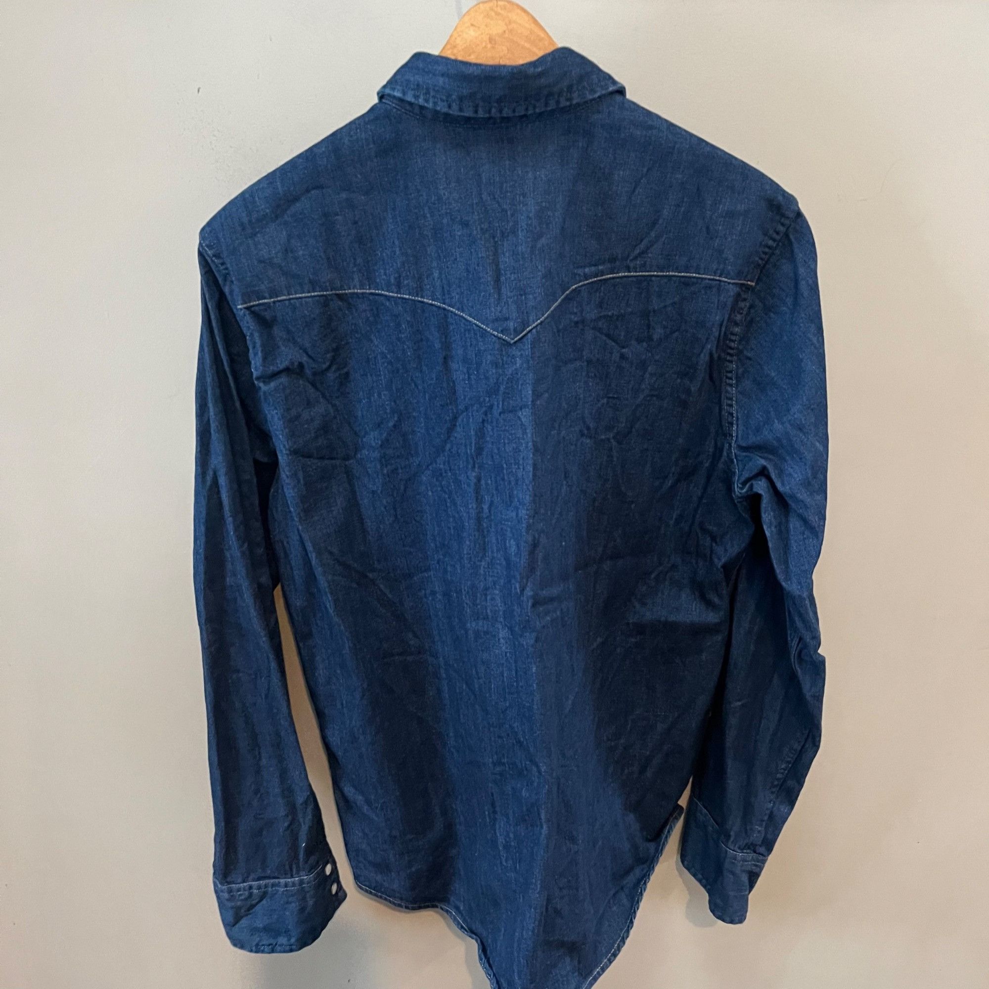 Levi's Levi's Wester Medium Denim Pearl Snap Button Front shirt- Si Size US M / EU 48-50 / 2 - 3 Thumbnail