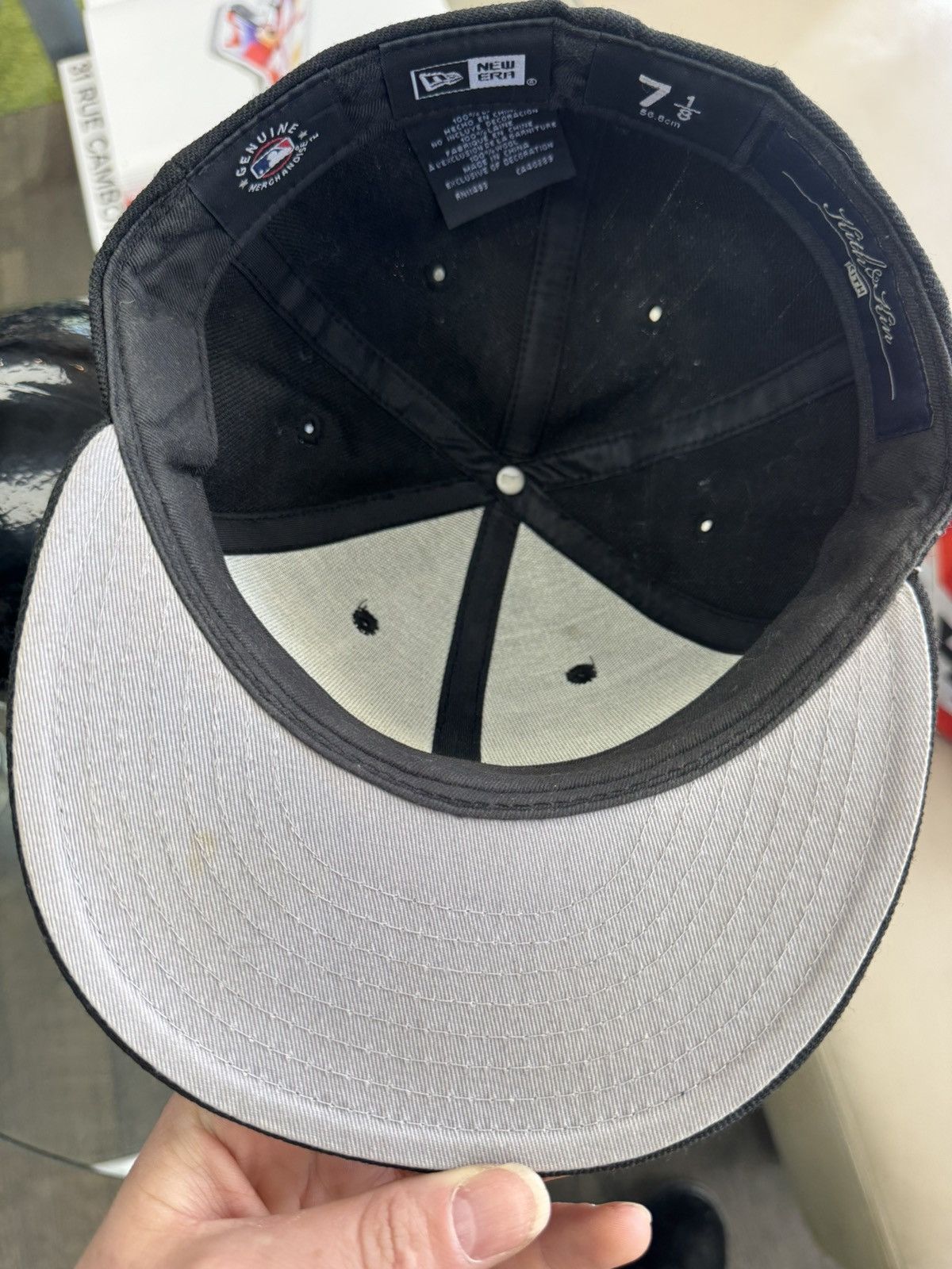 Kith × New Era Serif White Sox Cap Black 7-1/8 (56.8cm) Size ONE SIZE - 3 Thumbnail
