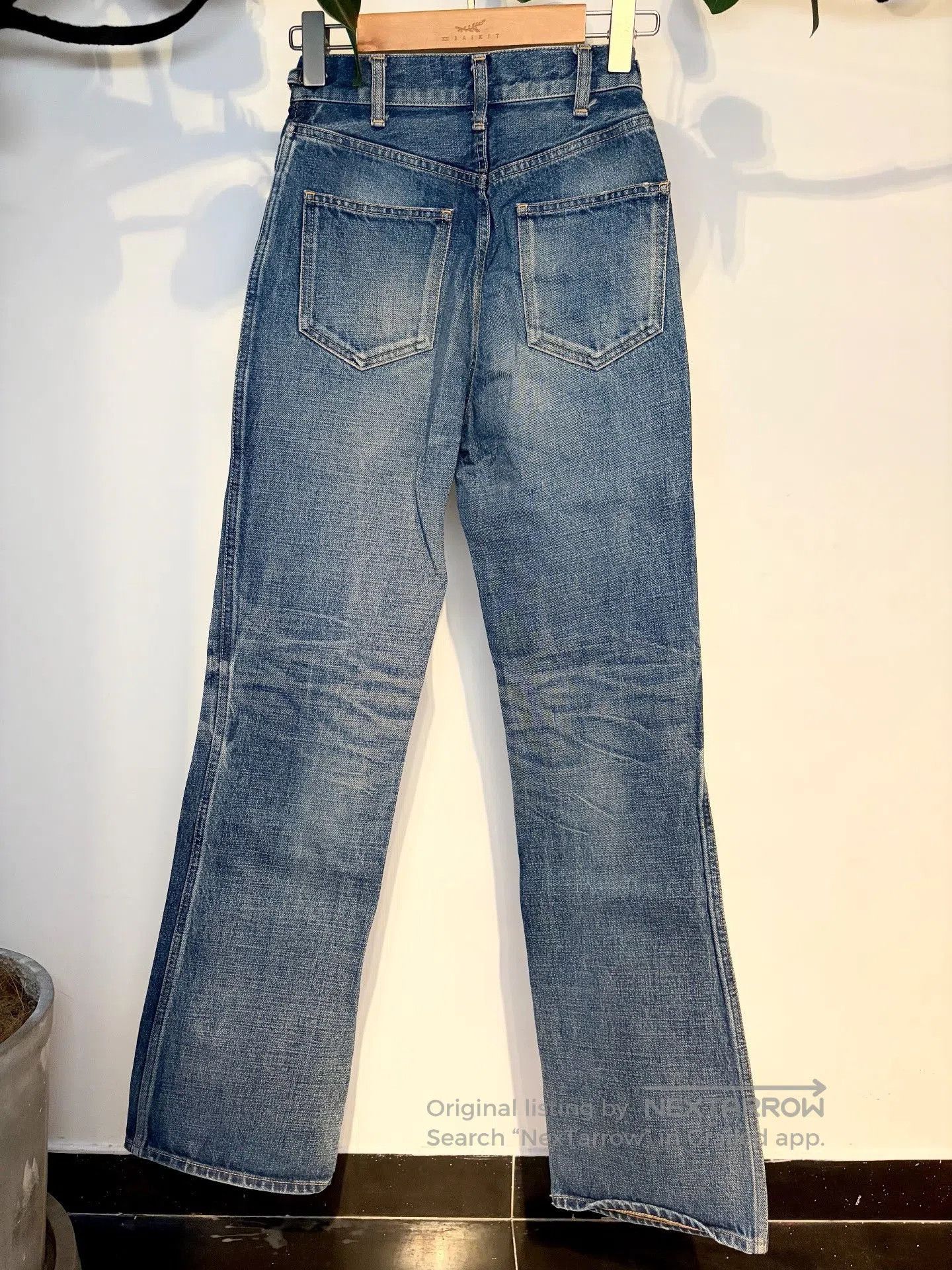 Celine CELINE Blue Washed Gold Chain Jeans. Size 25" / US 0 / IT 36 - 6 Thumbnail
