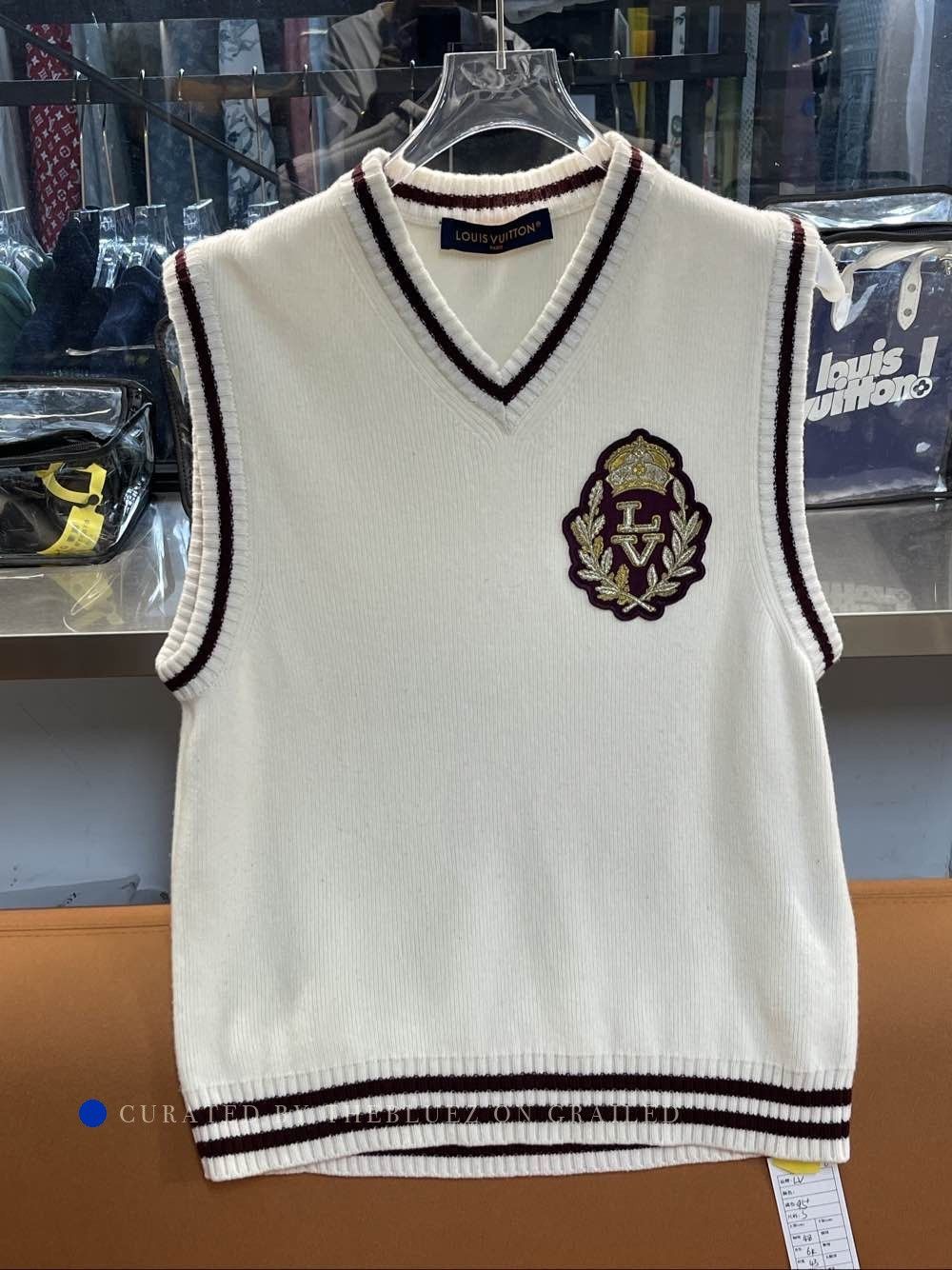 Louis Vuitton Luxurious White Knit Sweater Vest Size US S / EU 44-46 / 1 - 1 Thumbnail