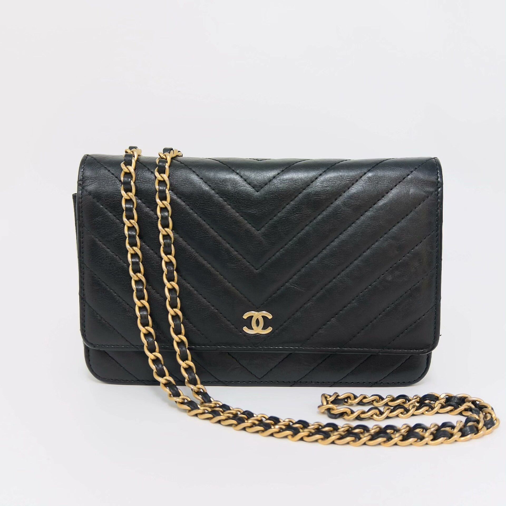 Chanel Pre-loved Bag Very good condition Size ONE SIZE - 1 Thumbnail