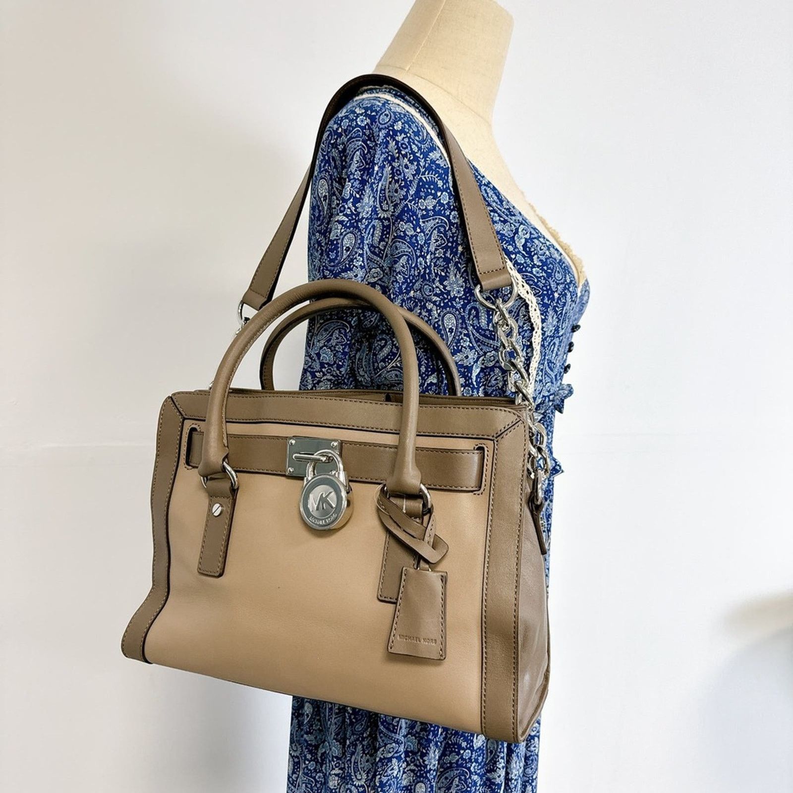 Michael Kors Michael Kors 30F5SHKS2T Hamilton Out Leather Satchel IN Dar Size ONE SIZE - 1 Thumbnail