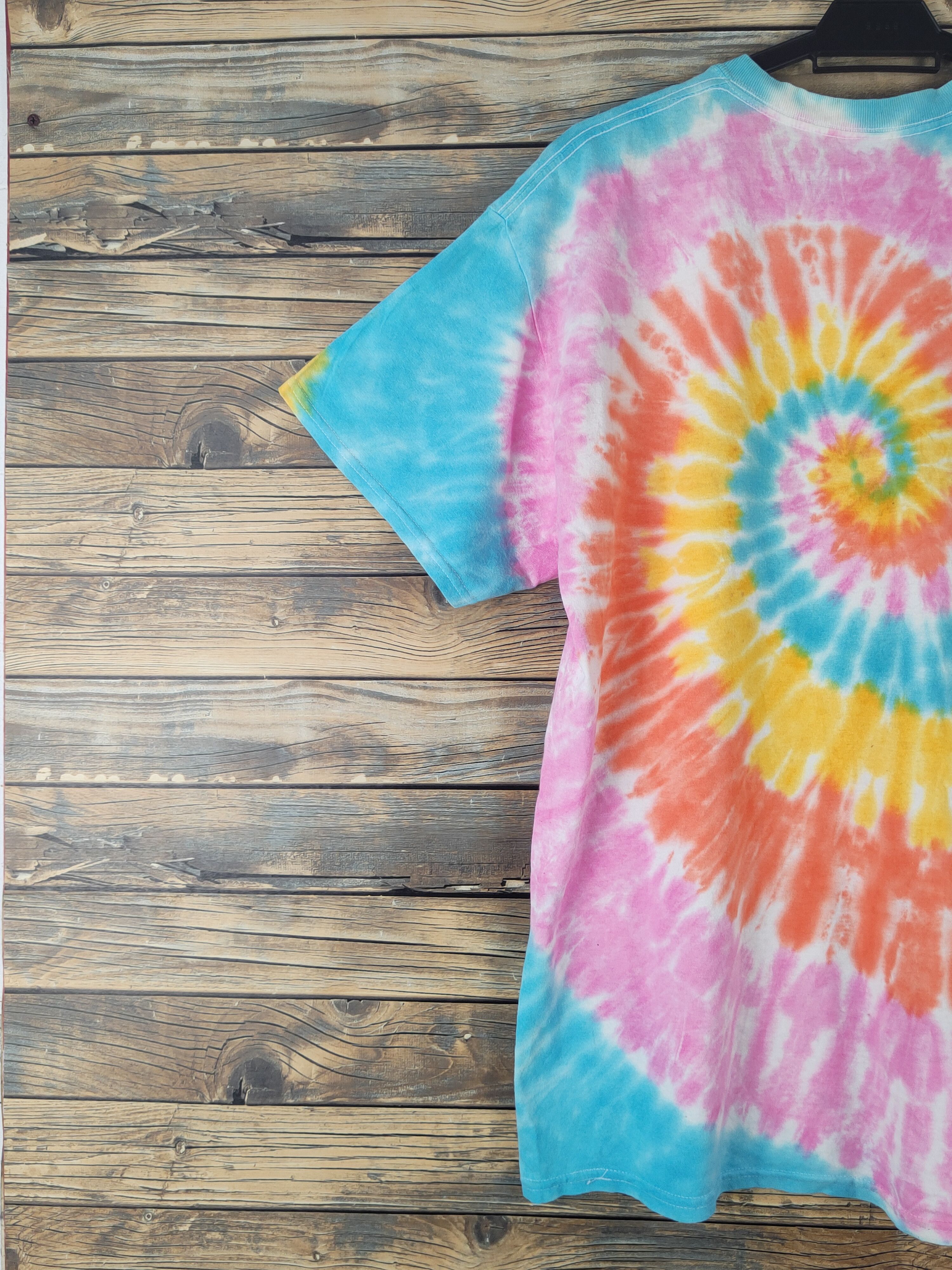 Band Tees DL Japan Girl School Tokyo acid wash T-shirt #1621 Size US L / EU 52-54 / 3 - 9 Thumbnail