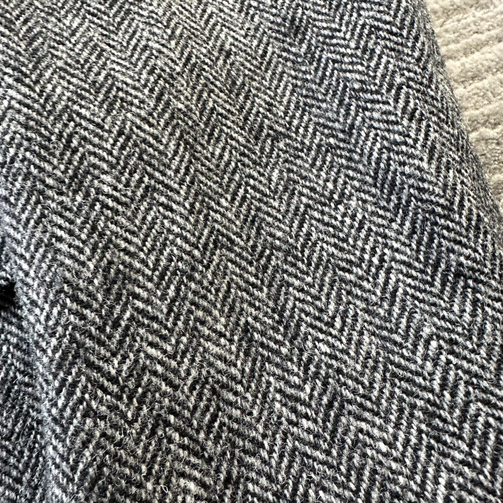 Harris Tweed VINTAGE Harris Tweed Jacket Mens 42L Herringbone Wool Blazer Sport Coat Size 42R - 5 Thumbnail