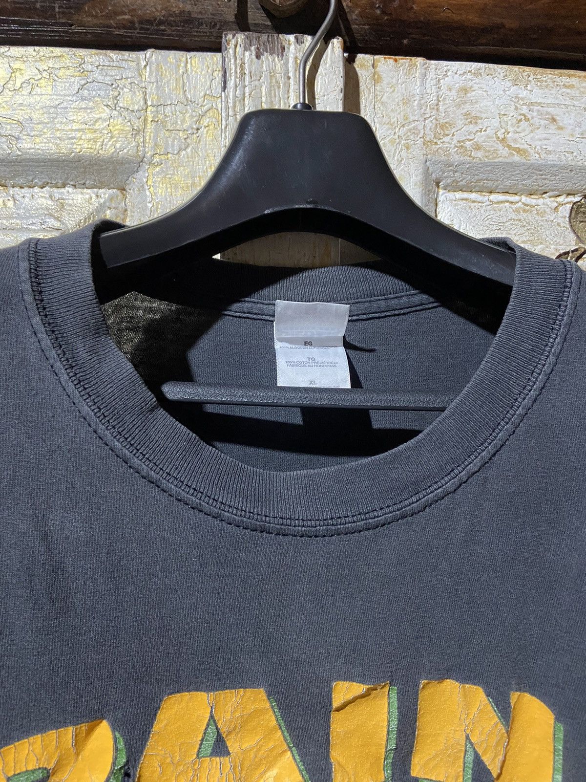 Vintage Vintage Pain is fear leaving the body nice fade t-shirt XL Size US XL / EU 56 / 4 - 3 Thumbnail