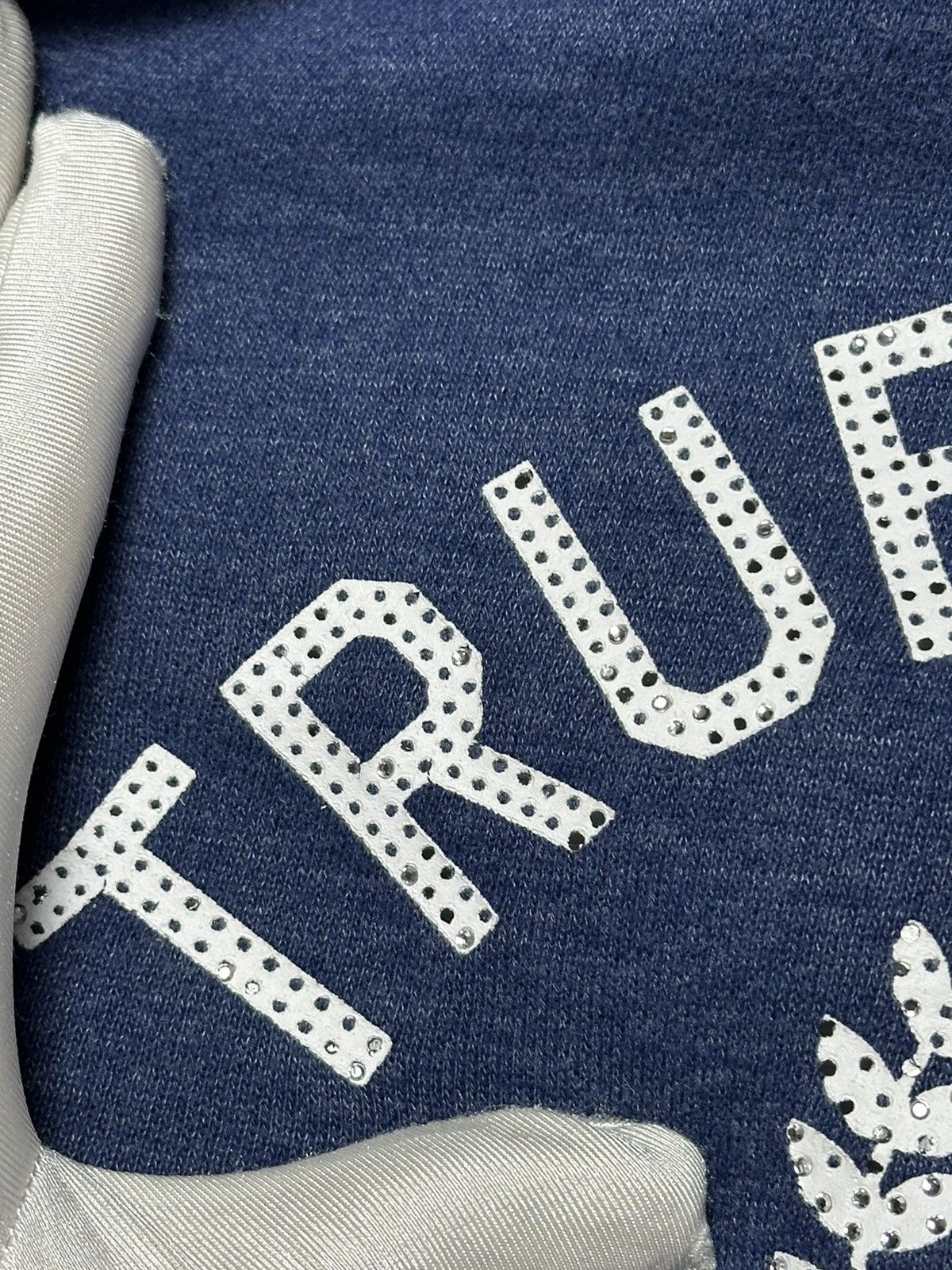 True Religion True Religion Big Logo Rhinestones Zip Hoodie Size L / US 10 / IT 46 - 15 Thumbnail