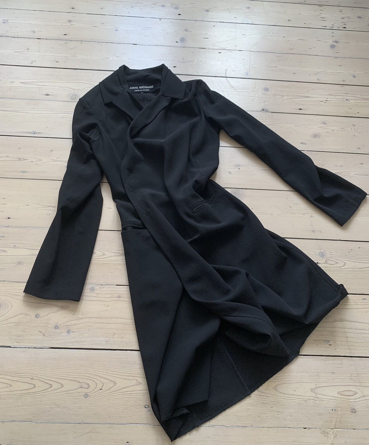 long sleeves dark gray wool dress 2004 long sleeves dark gray wool dress 2004