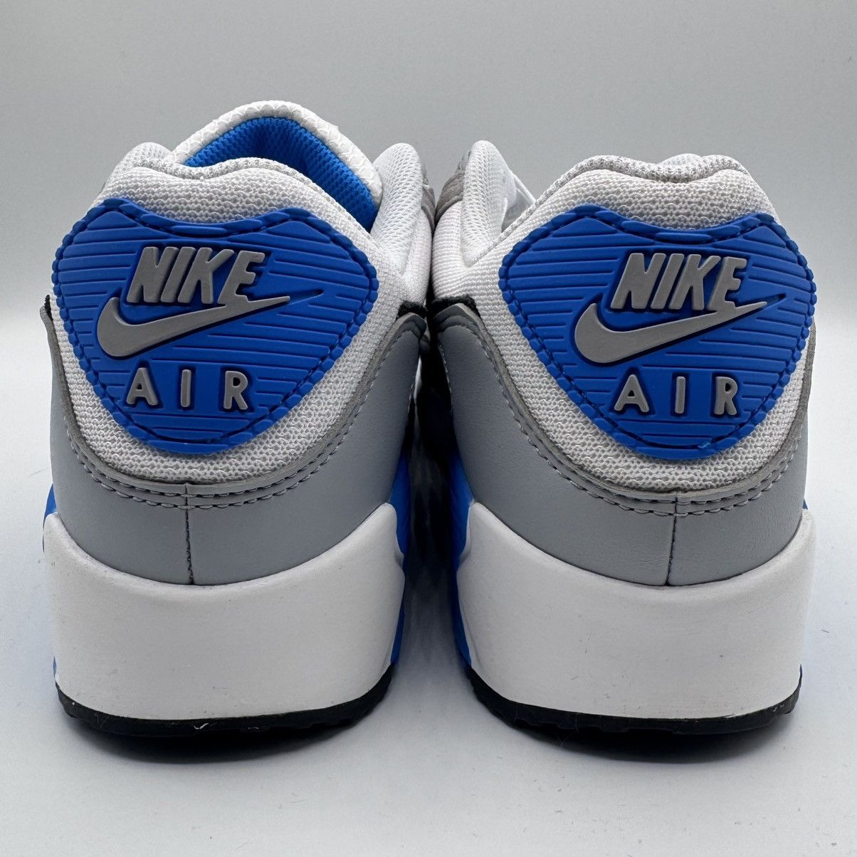 Nike Nike Air Max 90 Men's Size 10 White Photo Blue FN6958-102 Size US 10 / EU 43 - 5 Thumbnail