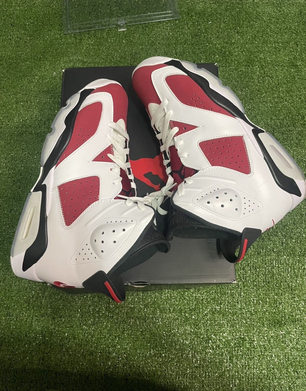 Jordan 6 Retro Carmine