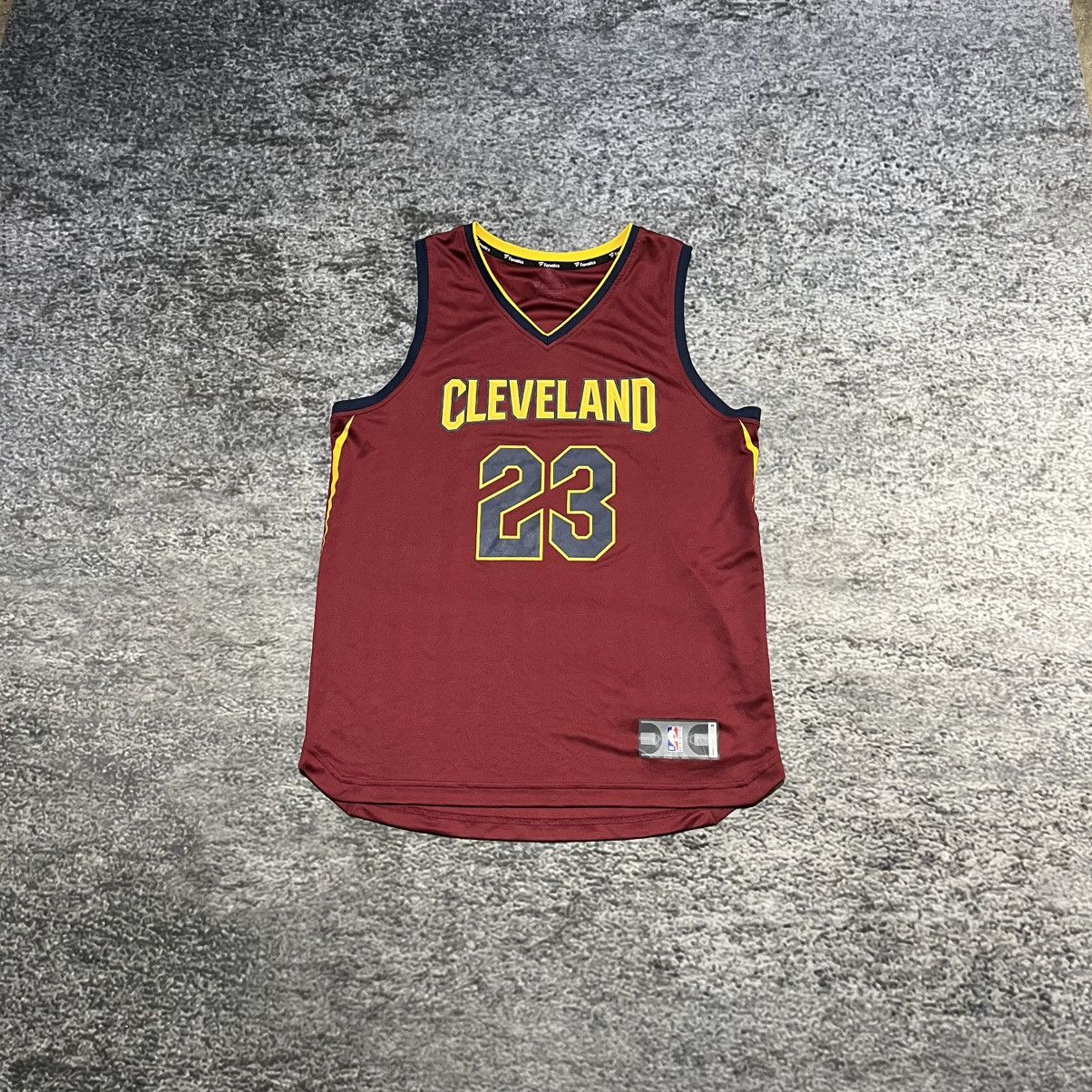 NBA Lebron James Cleveland Cavaliers #23 Home Jersey Size Medium Size US M / EU 48-50 / 2 - 1 Thumbnail