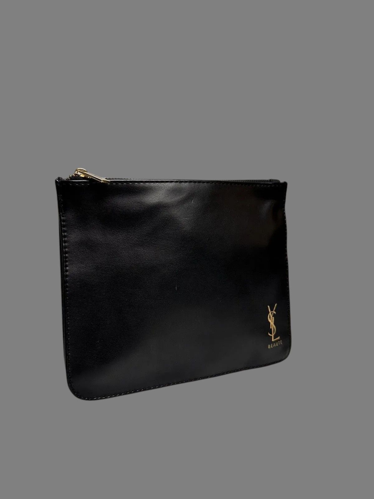 Beauty Beast Black Leather Yves Saint Laurent Clutch Pouch 17x20cm Size ONE SIZE - 2 Thumbnail