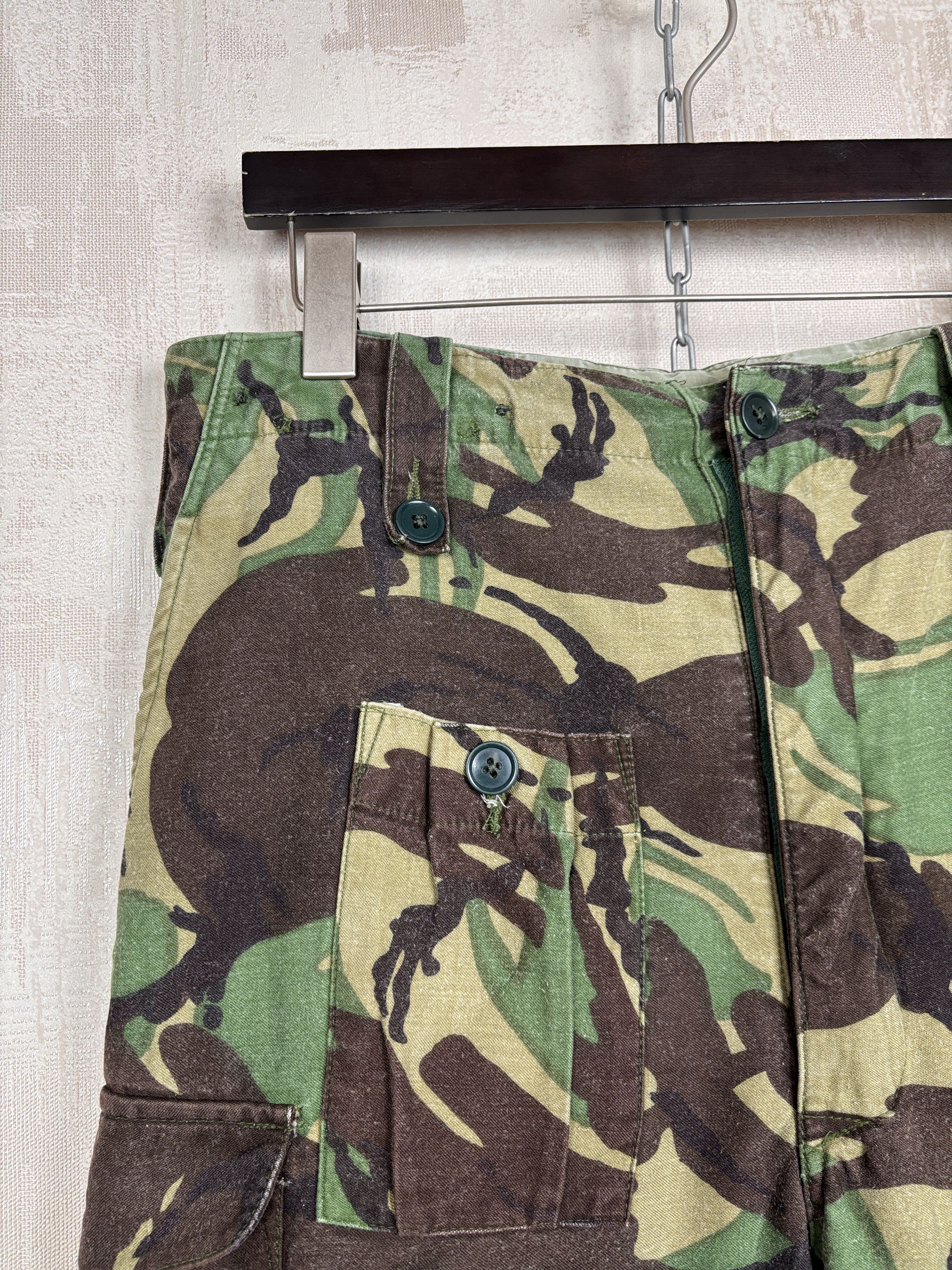 Vintage Vintage British Army Trousers Combat Pattern Nato Pants Size US 32 / EU 48 - 7 Thumbnail