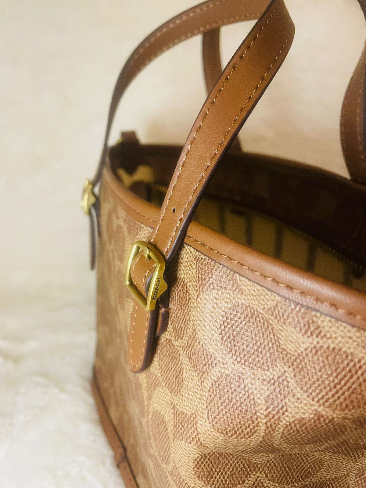Coach Coach Taxi Tote Bag Size ONE SIZE - 4 Thumbnail