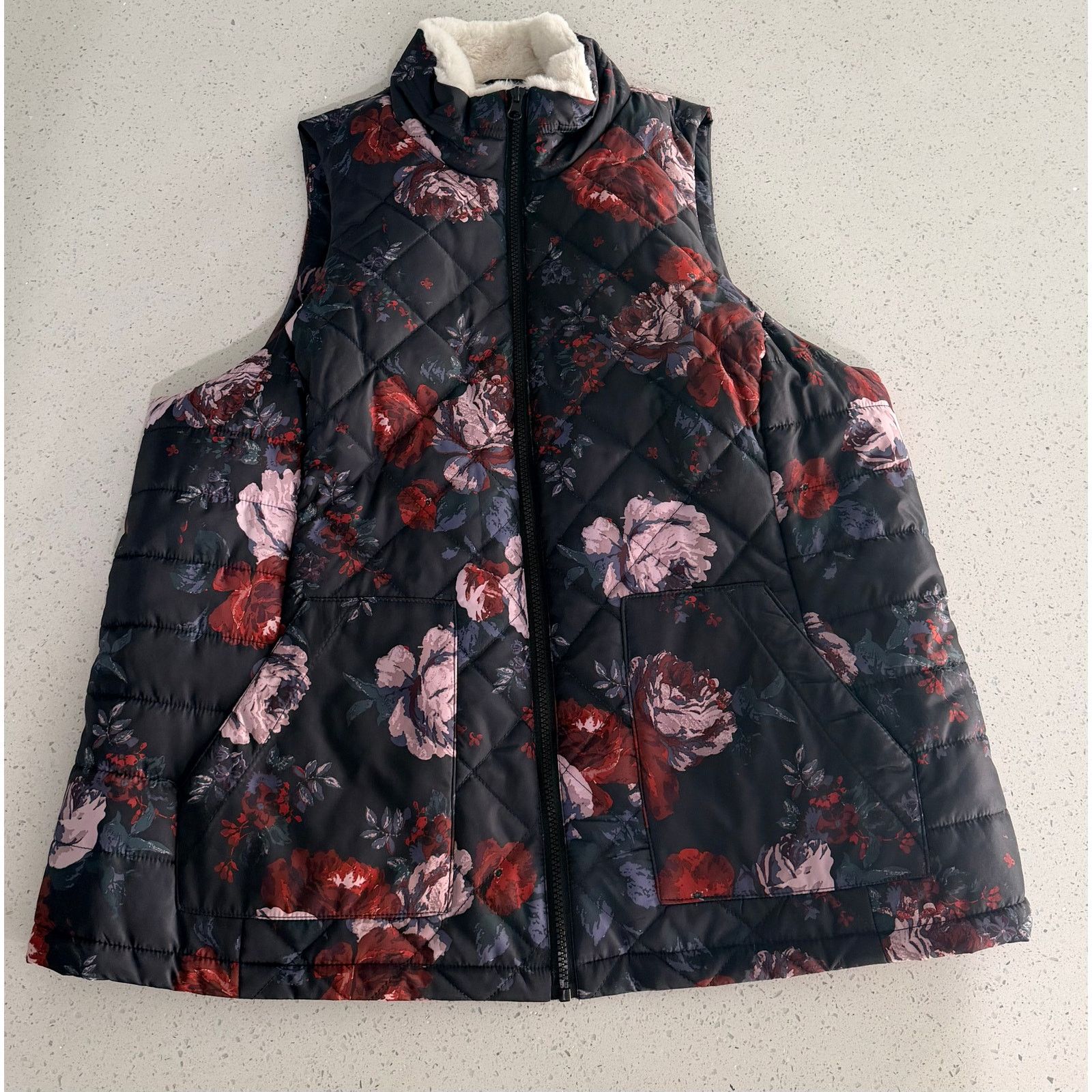 Other Maurice’s Size 1/XL Navy Floral Fur Lined Puffer Vest Size XL / US 12-14 / IT 48-50 - 1 Thumbnail
