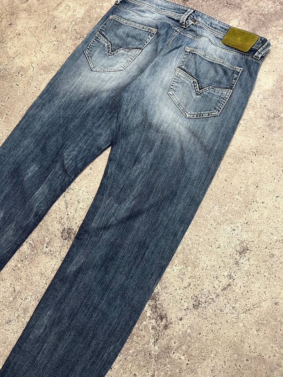 Diesel Diesel DNA Larkee-T Straight Regular Blue Jeans Size 33x34 Size US 33 - 9 Thumbnail