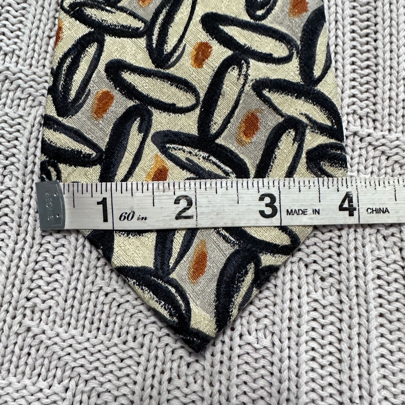 Hugo Boss Hugo Boss gold and black Italian silk tie Size ONE SIZE - 5 Thumbnail