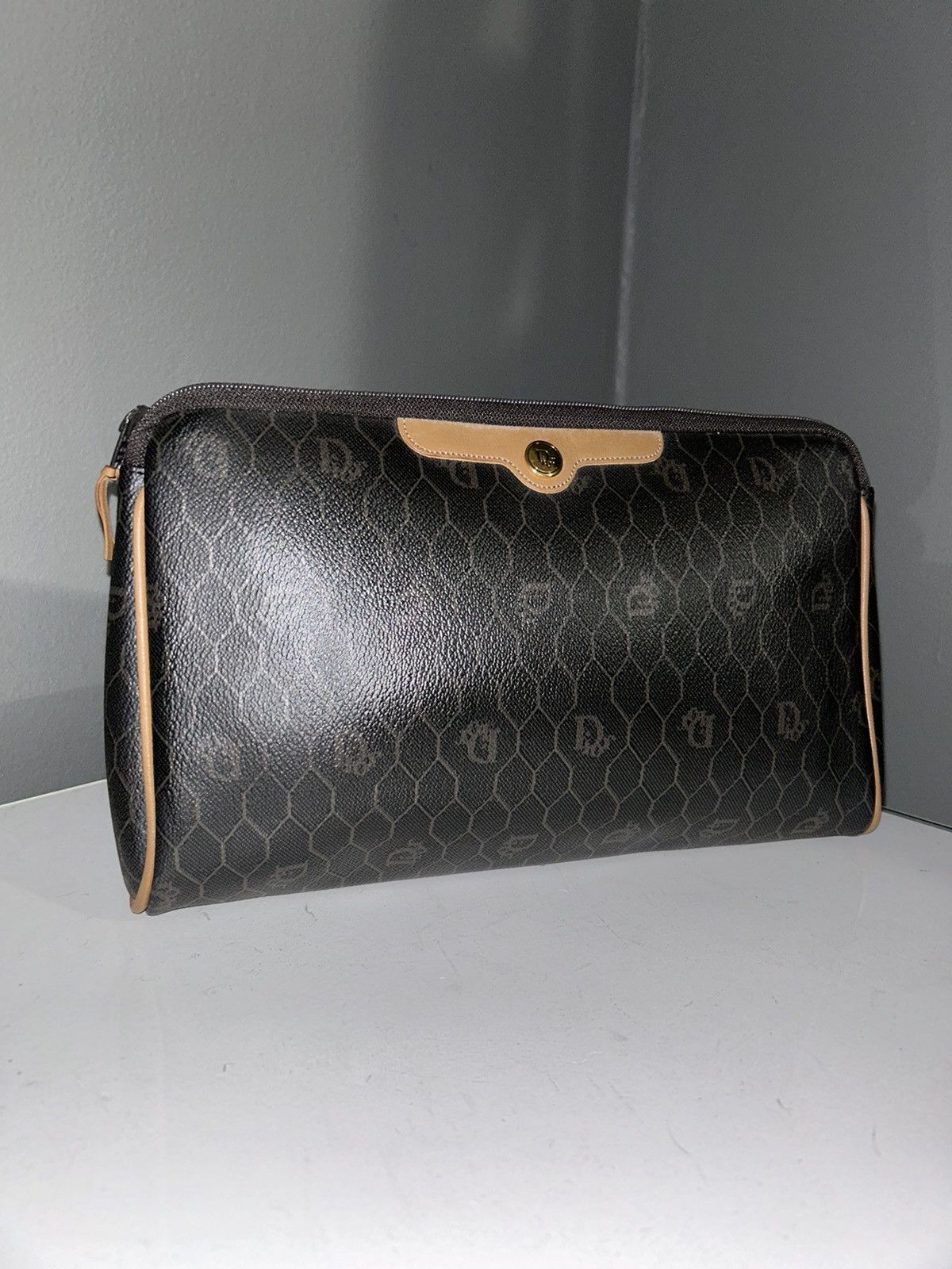 Dior Christian Dior Brown Honeycomb Clutch Bag Size ONE SIZE - 11 Thumbnail