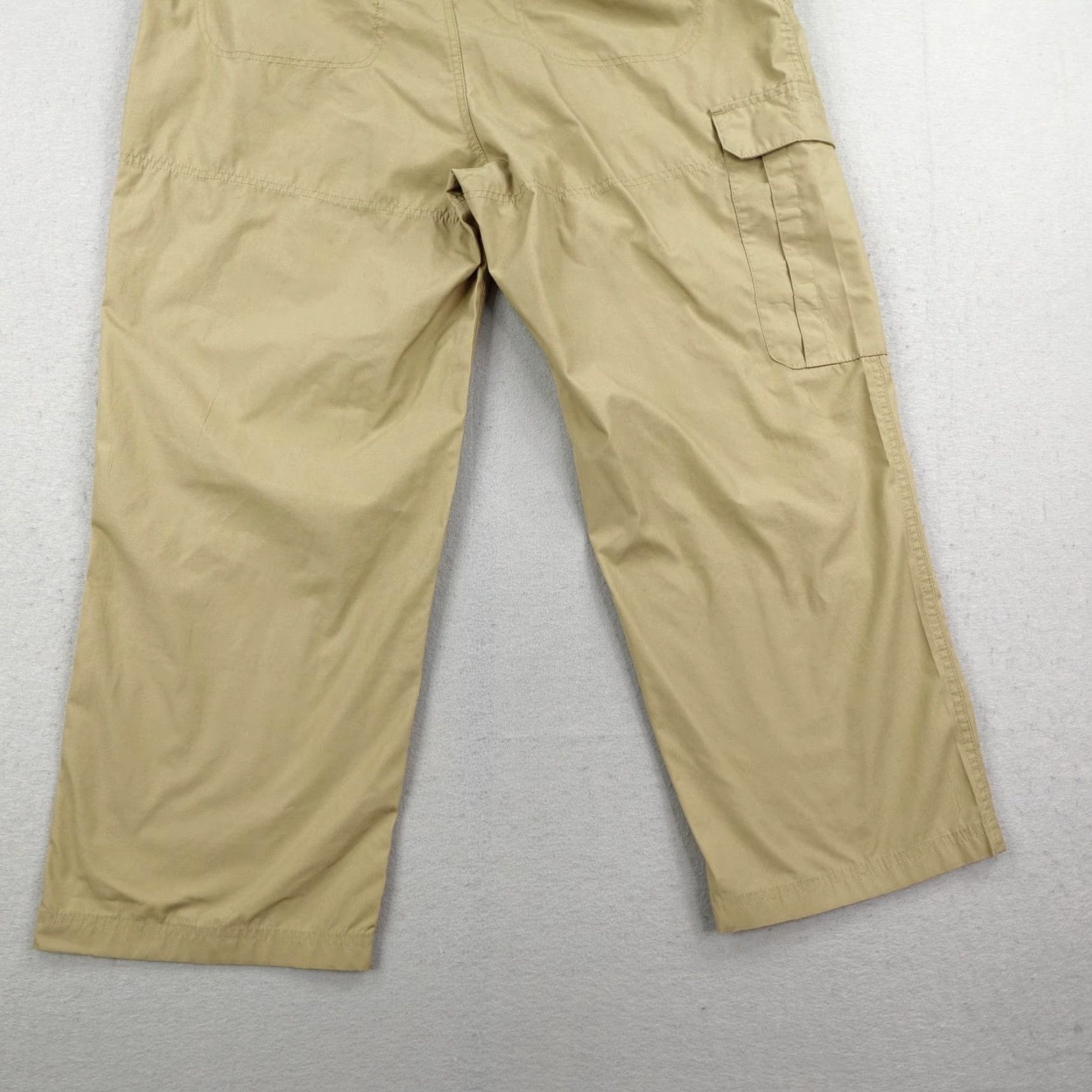 Vintage Craghoppers Pants Mens 38 Khaki Beige Cargo Baggy Wide Leg Hiking Trail Fishing Casual Travel Workwear Mens Size US 38 / EU 54 - 7 Thumbnail
