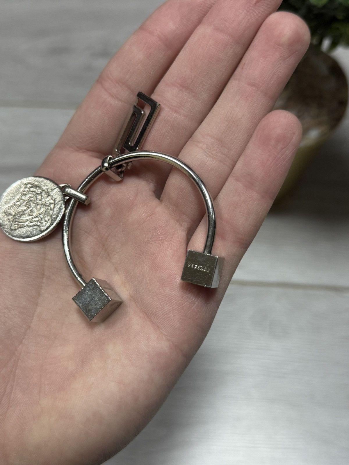 Versace Versace medusa bracelet charms Size ONE SIZE - 5 Thumbnail