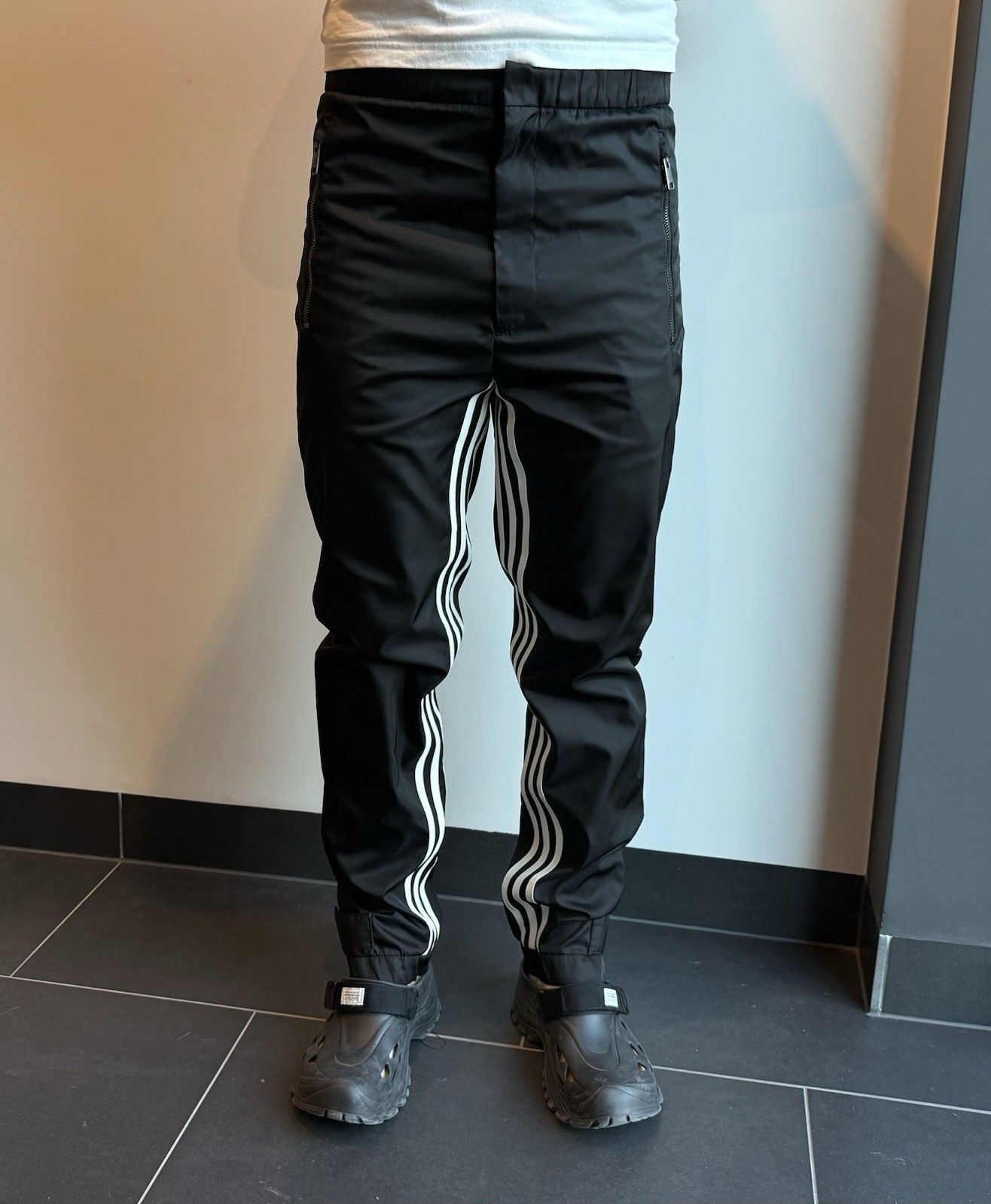 Adidas × Prada DDP Prada x Adidas Original Re-Nylon Pants Black Size XS Size US 30 / EU 46 - 4 Thumbnail