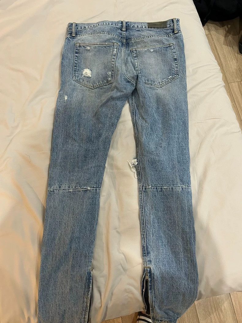 Fear of God Fear of God ripped jeans Size US 35 - 2 Thumbnail