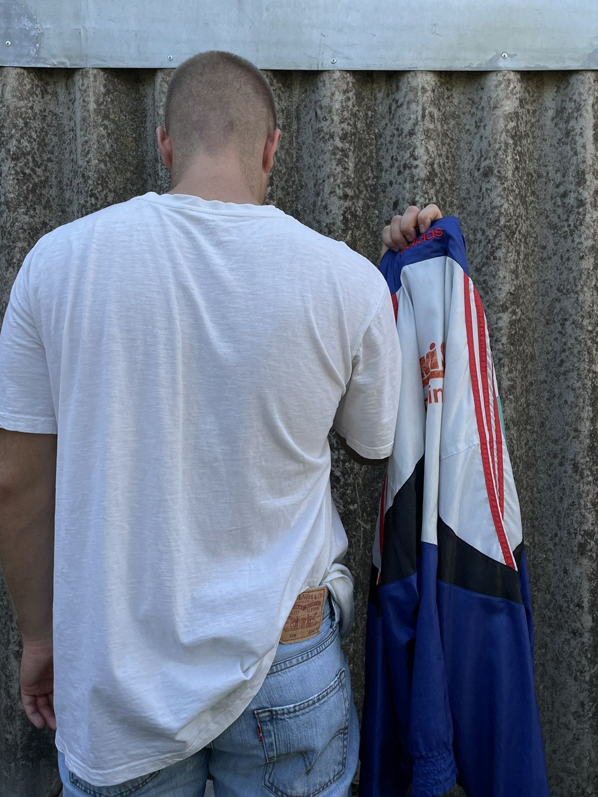 Adidas Vintage Adidas Zip Windbreaker Size M 90s Streetwear Hype Size US M / EU 48-50 / 2 - 3 Thumbnail