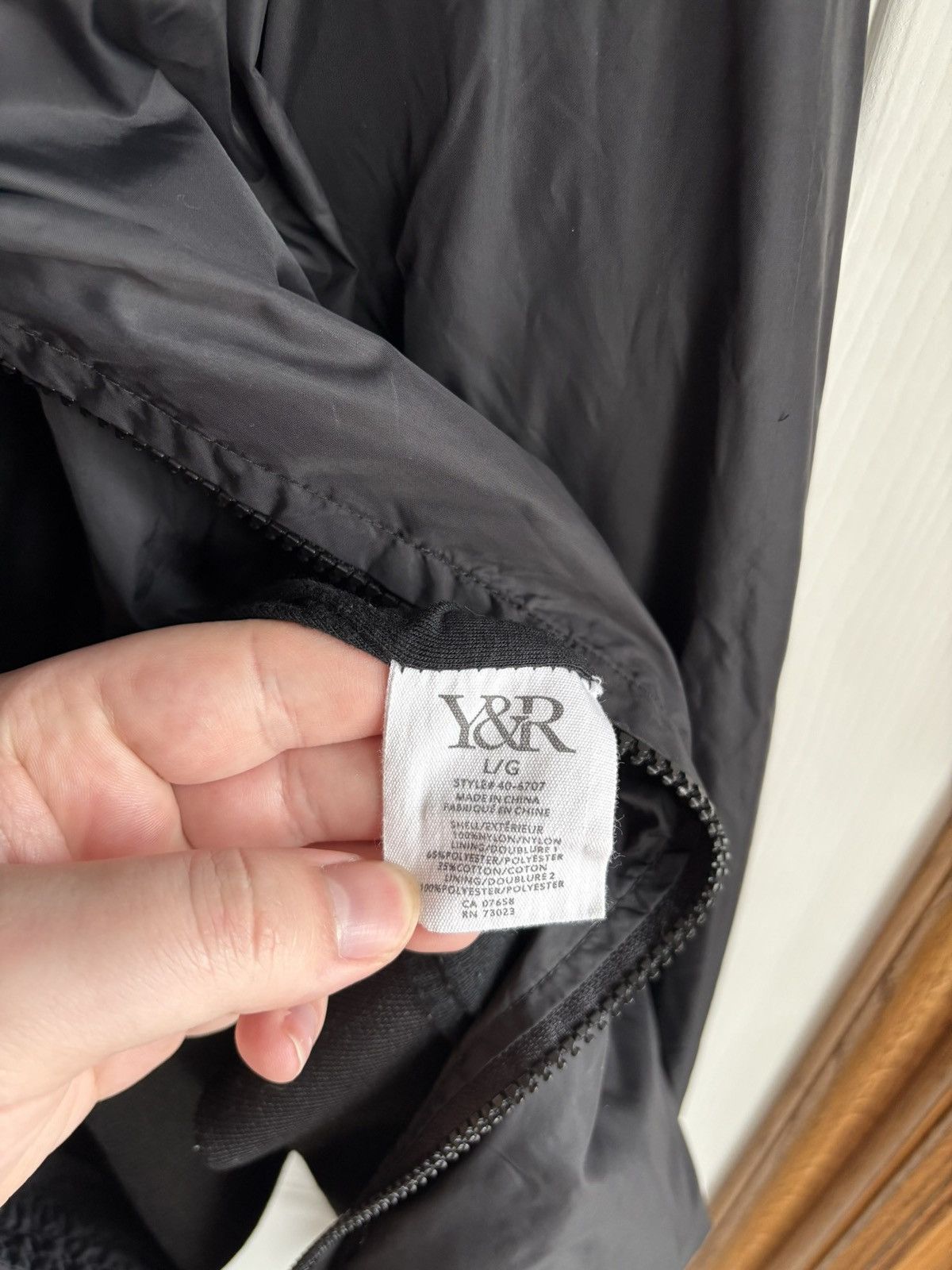 Young And Reckless Young And Reckless Vintage Streetwear Hype L Black Jacket Size US L / EU 52-54 / 3 - 8 Thumbnail
