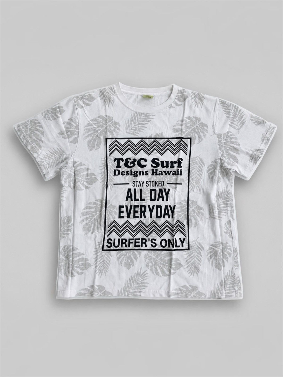 Le Grande Bleu (L.G.B.) Bedrock x L.G.B white t-shirt undercover