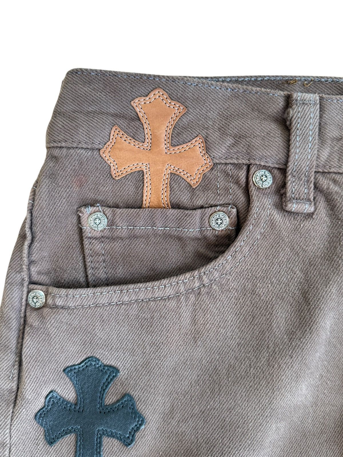 Chrome Hearts × Levi's OFFSET Personal Chrome Hearts Brown Levi’s Cross Patch Jeans Size US 29 - 13 Thumbnail