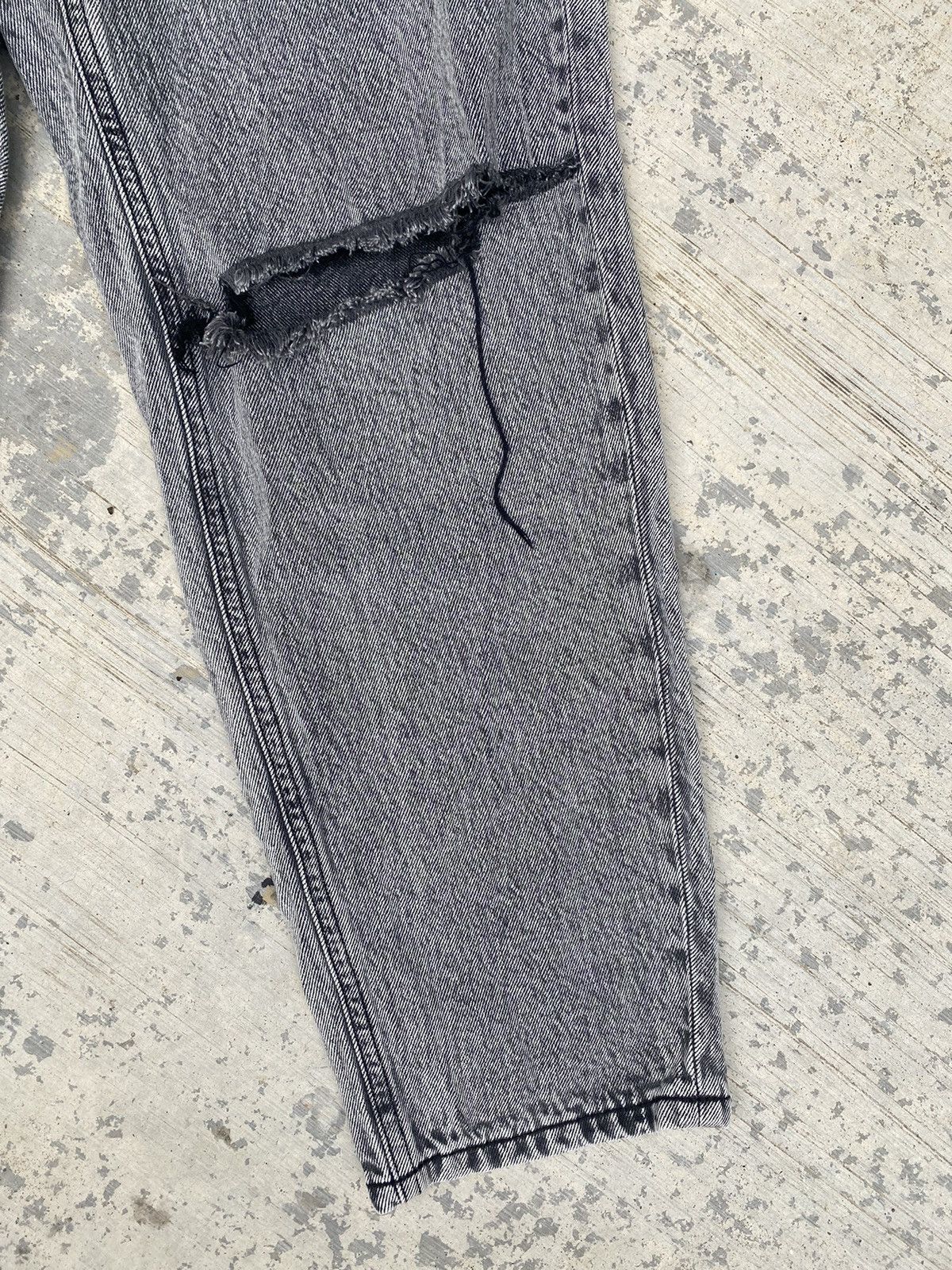 GU × Japanese Brand Japanese Brand GU Acid Wash Black Distressed Denim Size 27" / US 4 / IT 40 - 8 Thumbnail