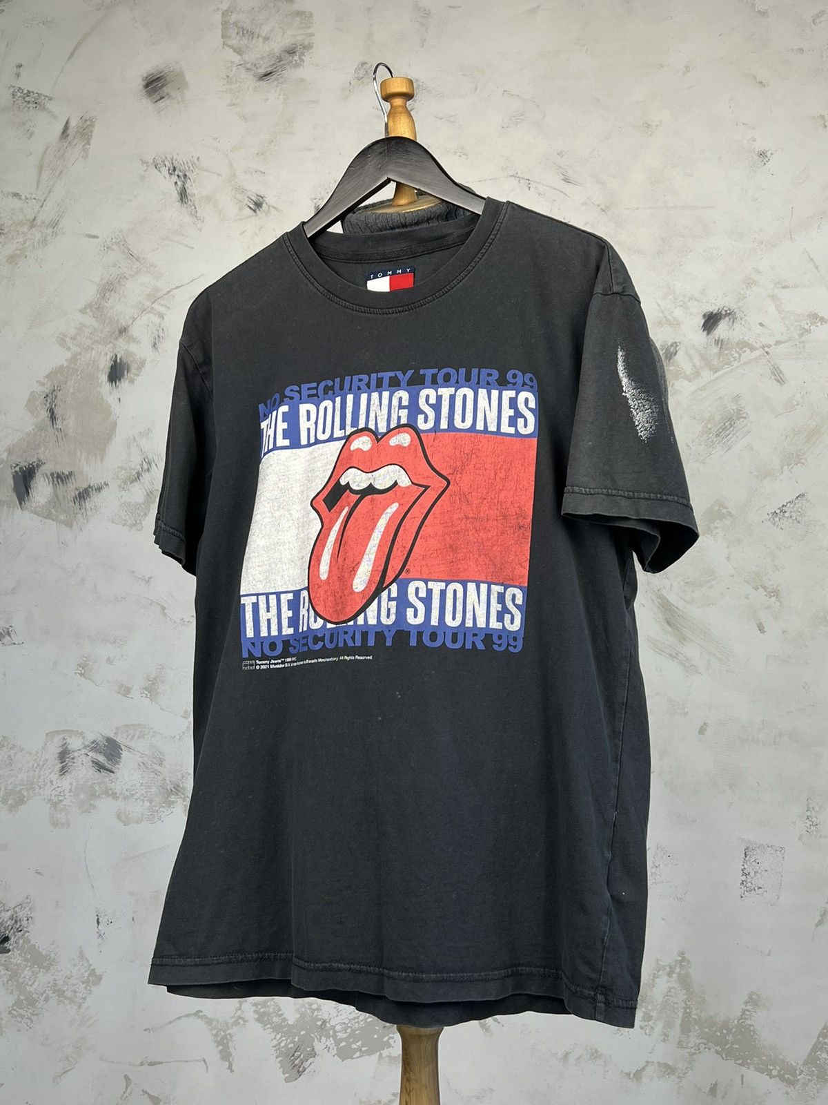 Tommy Hilfiger The Rolling Stones Tommy Hilfiger No Security Tour Shirt M-L Size US L / EU 52-54 / 3 - 1 Thumbnail
