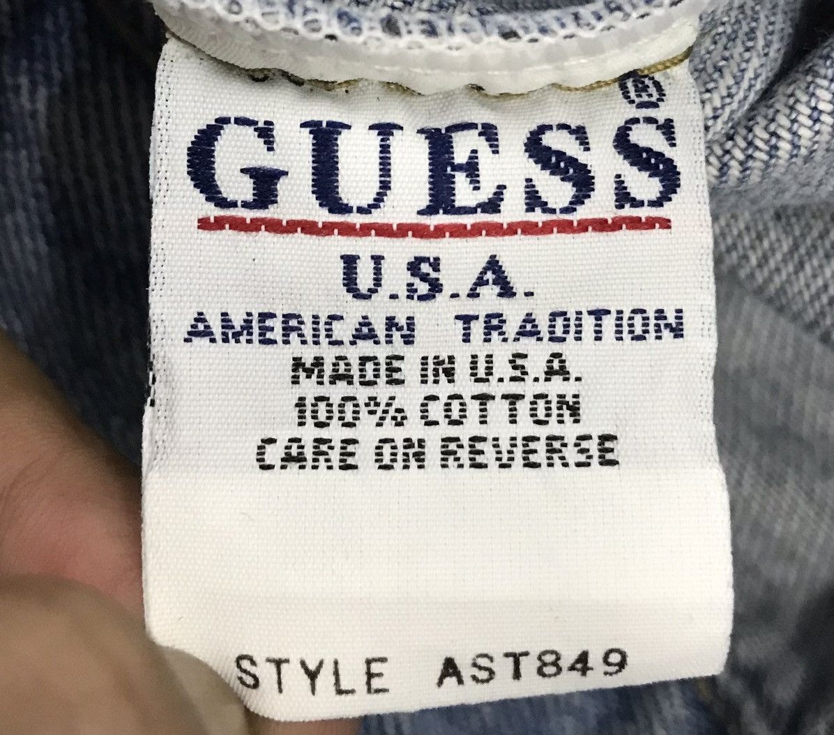 Guess × Vintage Vintage Guess Jeans Made In Usa Denim Jacket Size US L / EU 52-54 / 3 - 13 Thumbnail
