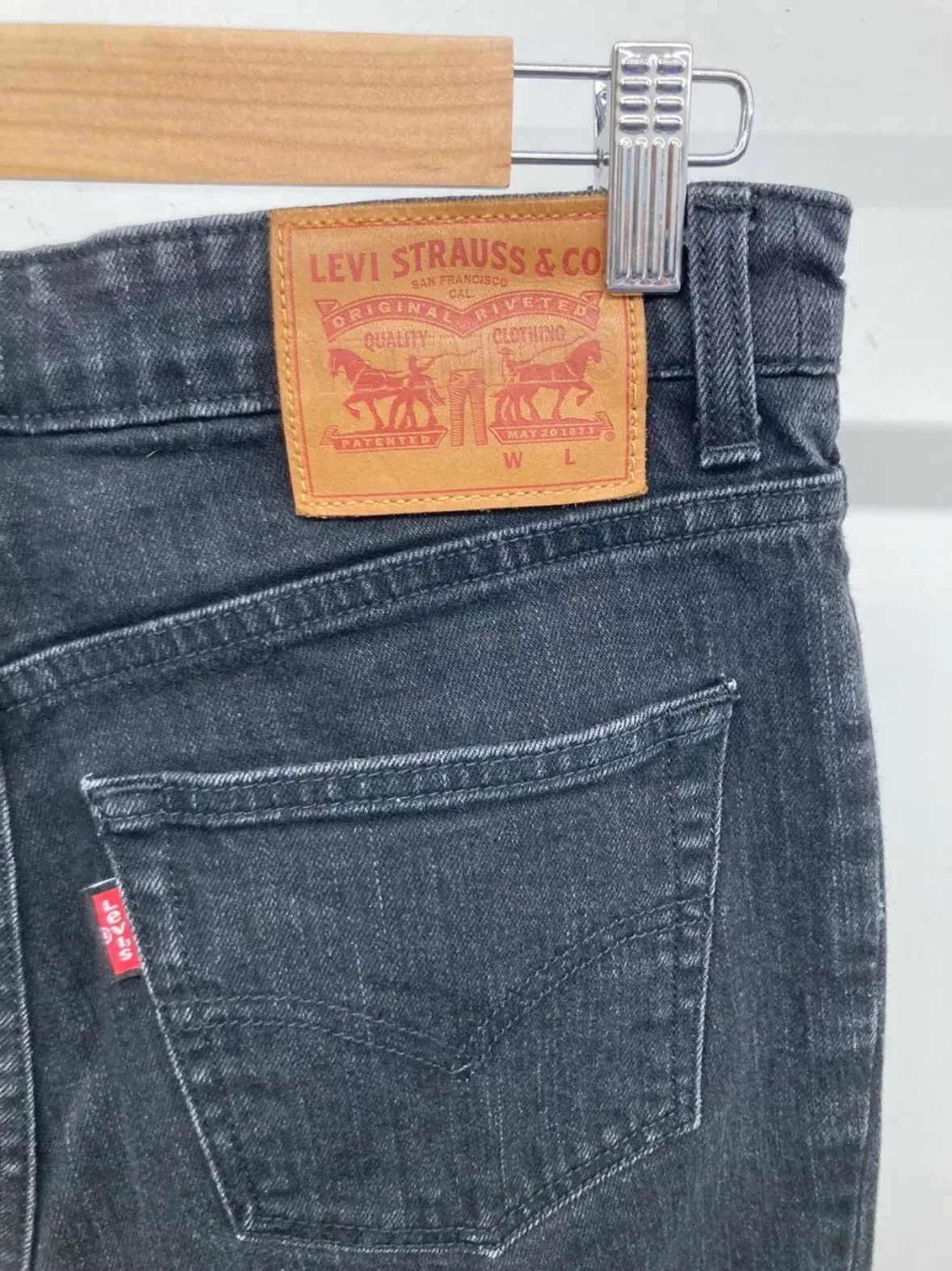 Levi's × Vetements Vetements X Levi's Rework Black Denim Pants Size US 30 / EU 46 - 4 Thumbnail