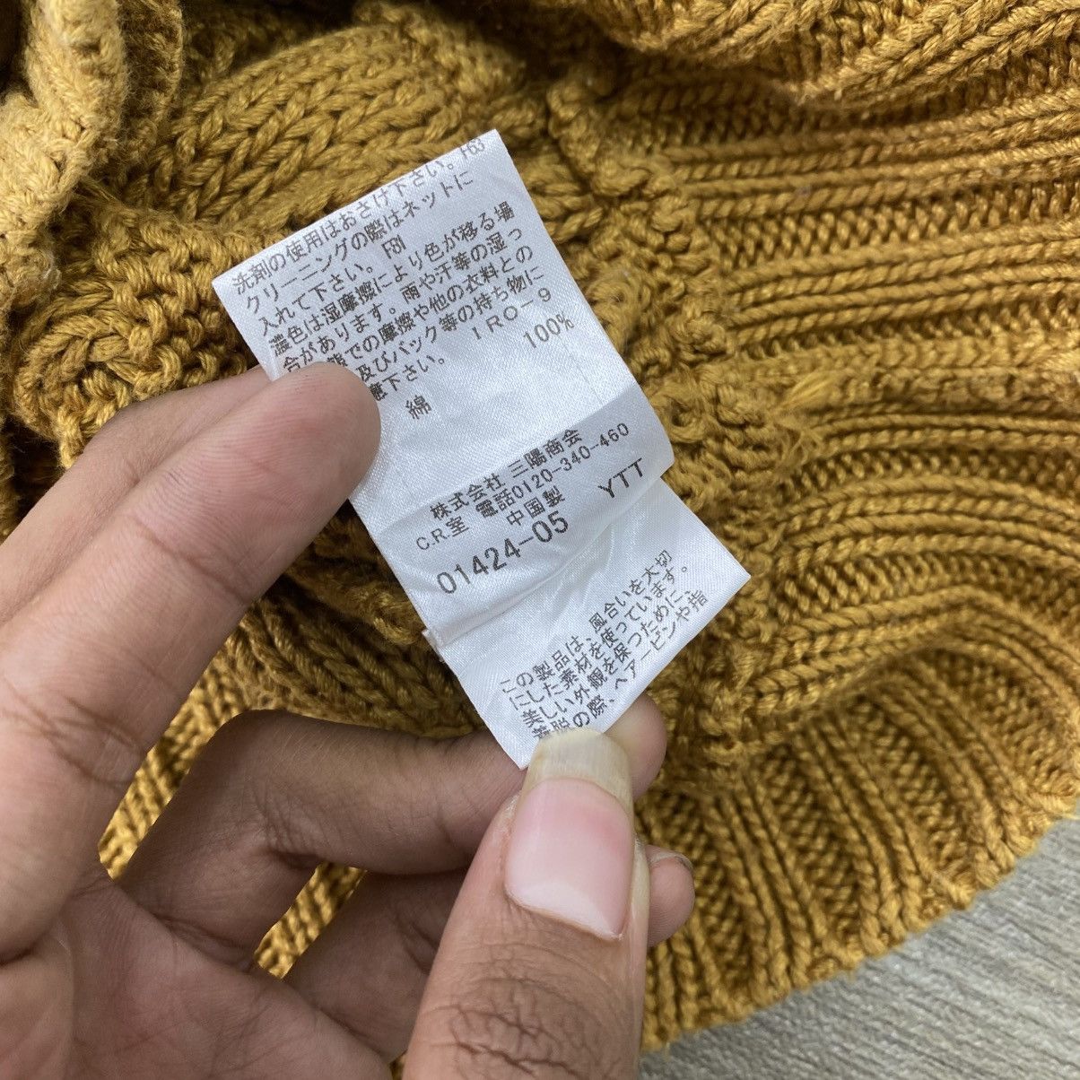 Burberry Vintage Burberry London Blue Label Crop Cable Knit Cardigan Size US S / EU 44-46 / 1 - 8 Thumbnail