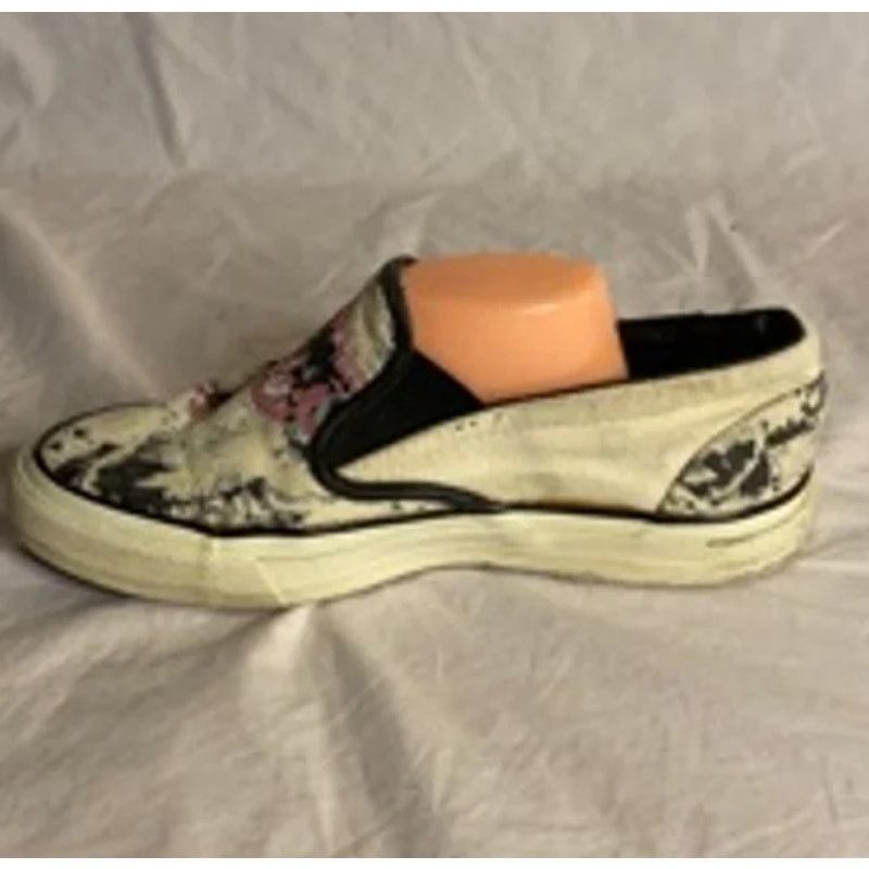 Converse Distressed Butterfly Print Converse Slip-On Sneakers 7.5 Size US 7.5 / IT 37.5 - 2 Thumbnail