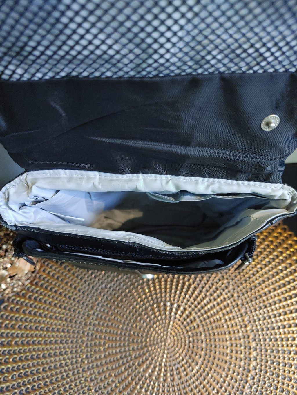 Away Travel Travelon Leather Sling Bag Size ONE SIZE - 3 Thumbnail