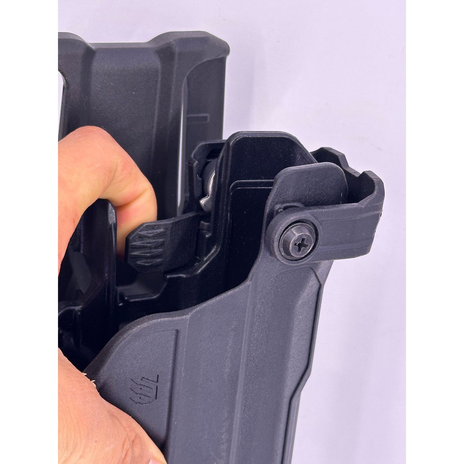 Blackhawk! BlackHawck T-Series L2D Light Bearing Duty Gun Hoister Size ONE SIZE - 6 Thumbnail