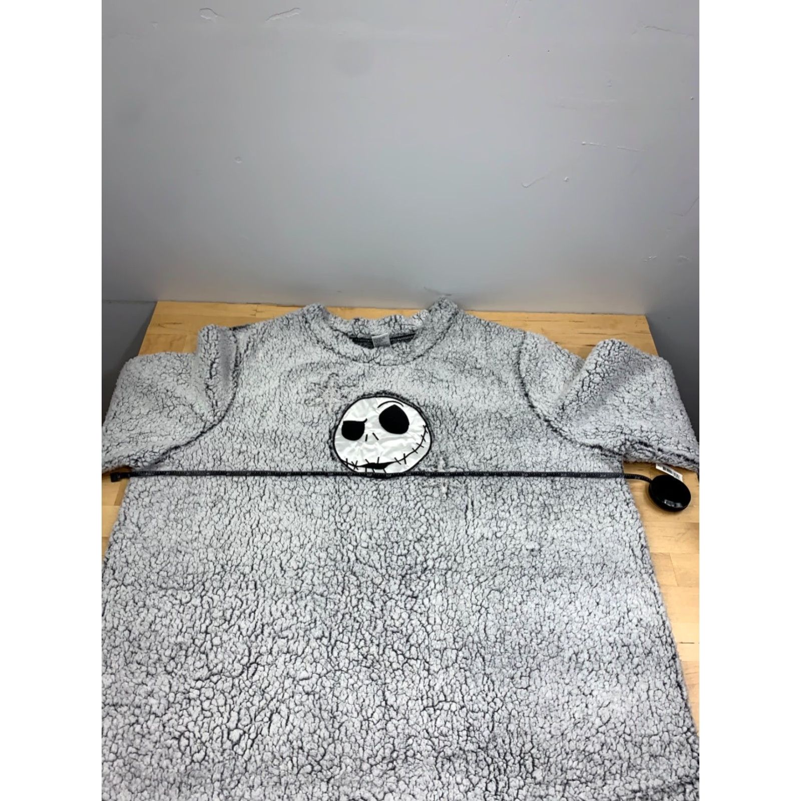 Disney VINTAGE Nightmare Before Christmas Sweatshirt Women’s 2XL Gray Disney Crew Neck Jack Skellington Pajama Top Size XXL / US 16-18 / IT 52-54 - 7 Thumbnail