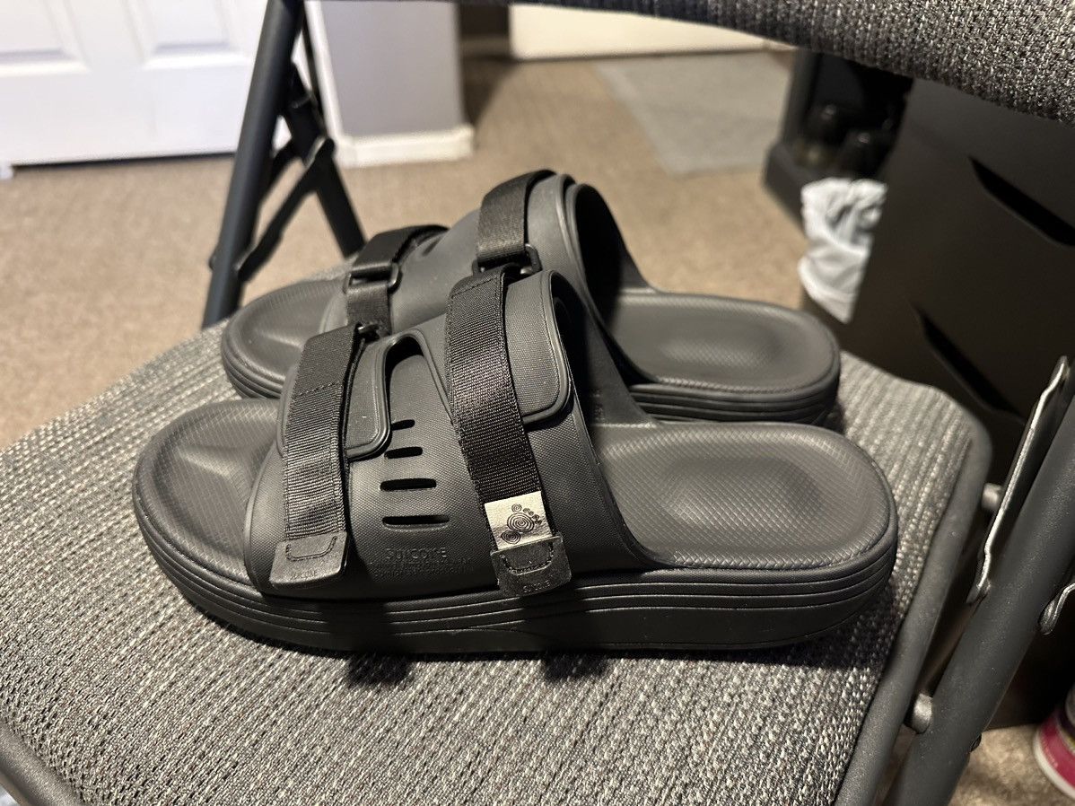 Suicoke grailed clearance