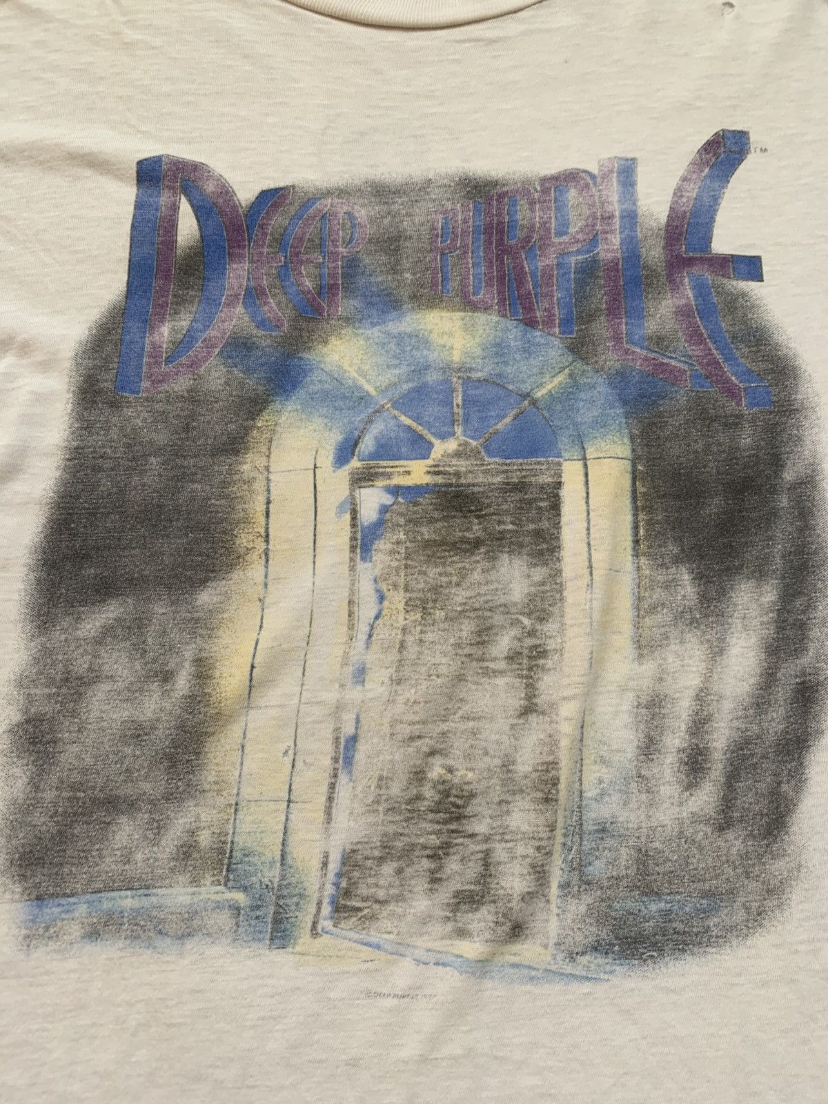 Band Tees 🔥TRASHED DEEP PURPLE THE HOUSE OF BLUE LIGHT 1987 TOUR TEE Size US XL / EU 56 / 4 - 7 Thumbnail